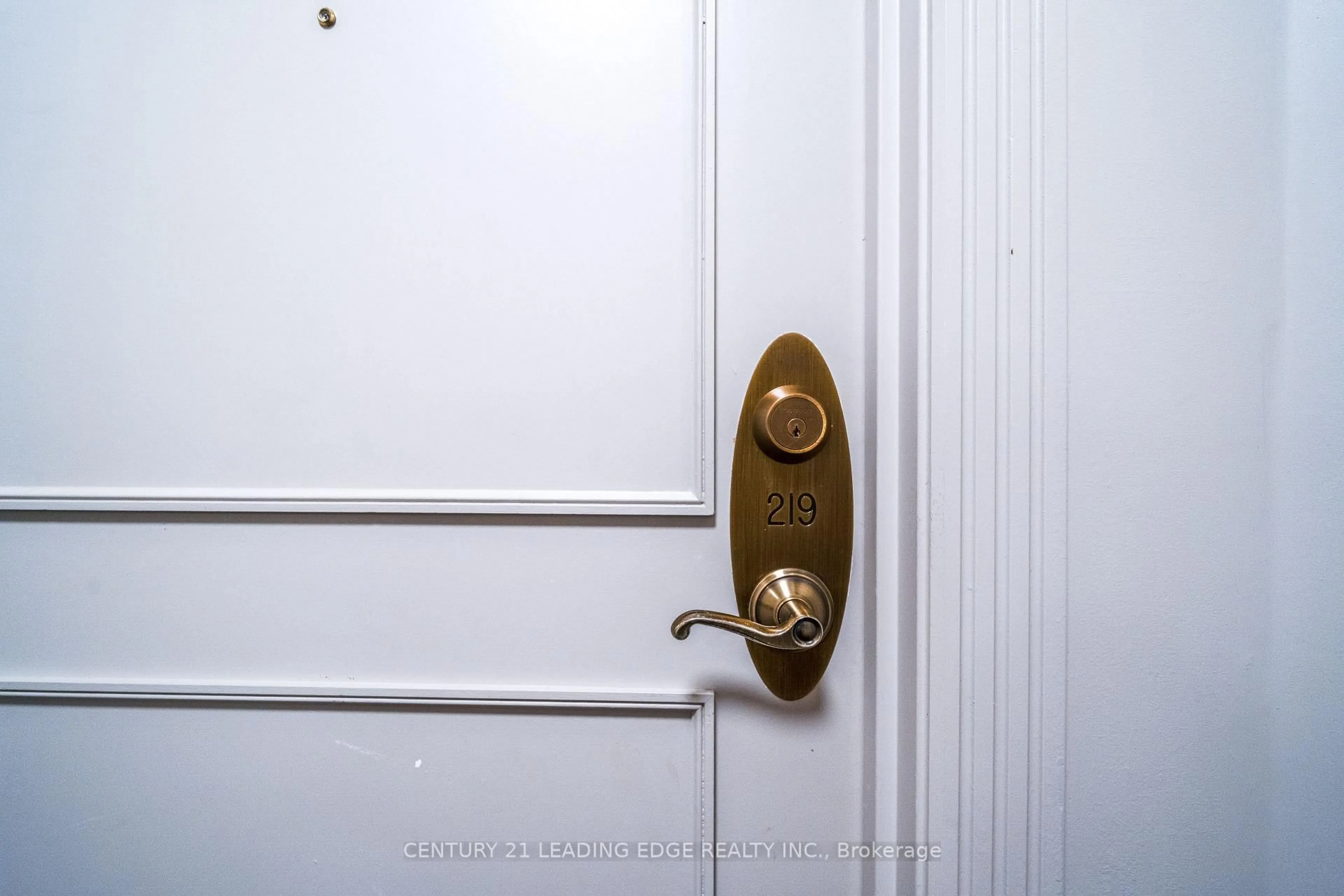 Indoor entryway for 700 HUMBERWOOD Blvd #219, Toronto Ontario M9W 7J4