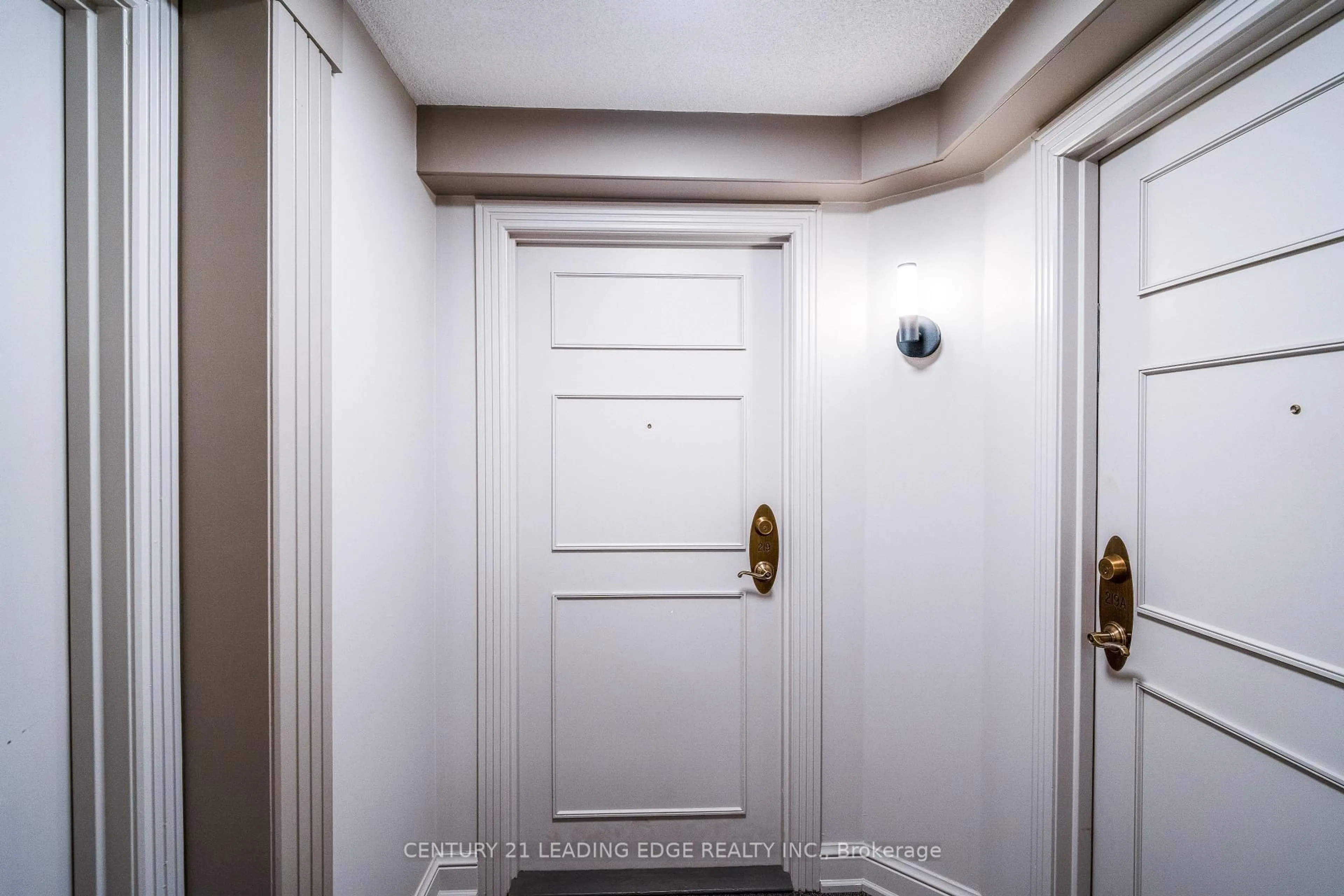 Indoor entryway for 700 HUMBERWOOD Blvd #219, Toronto Ontario M9W 7J4