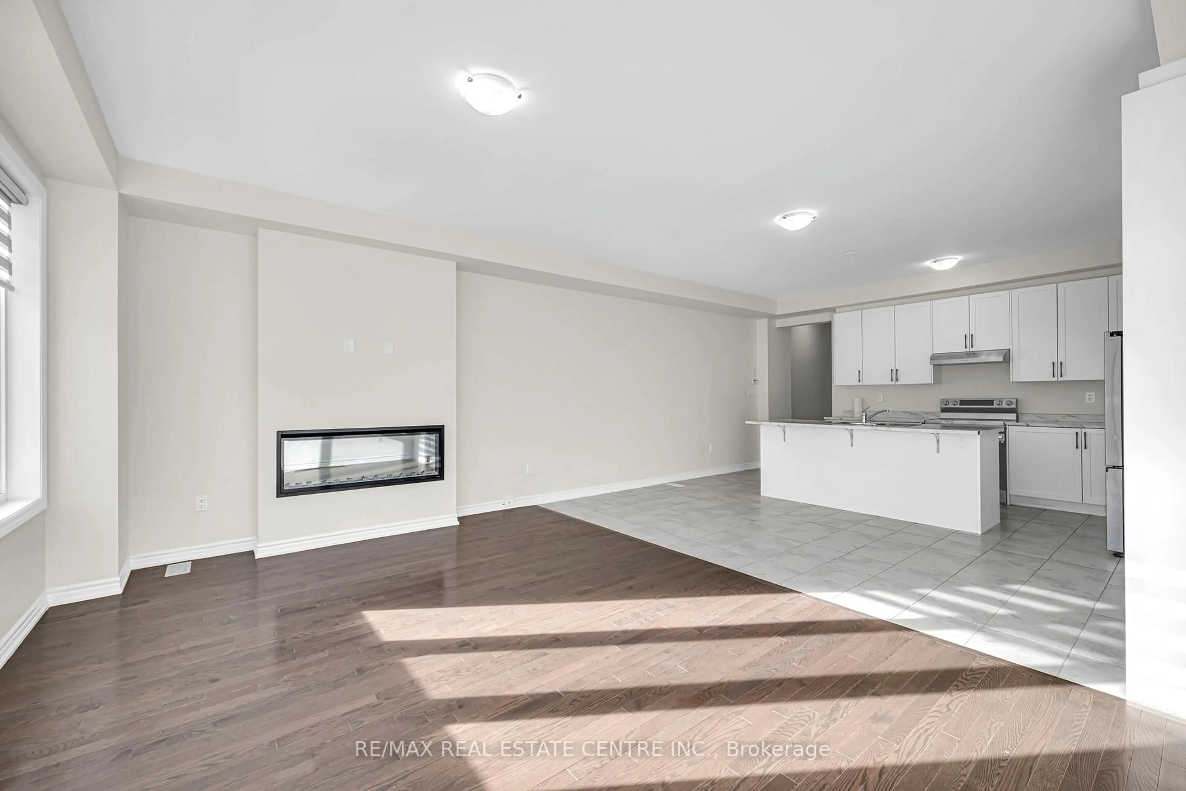 Unknown for 11 Donald Ficht Cres, Brampton Ontario L7A 5H8