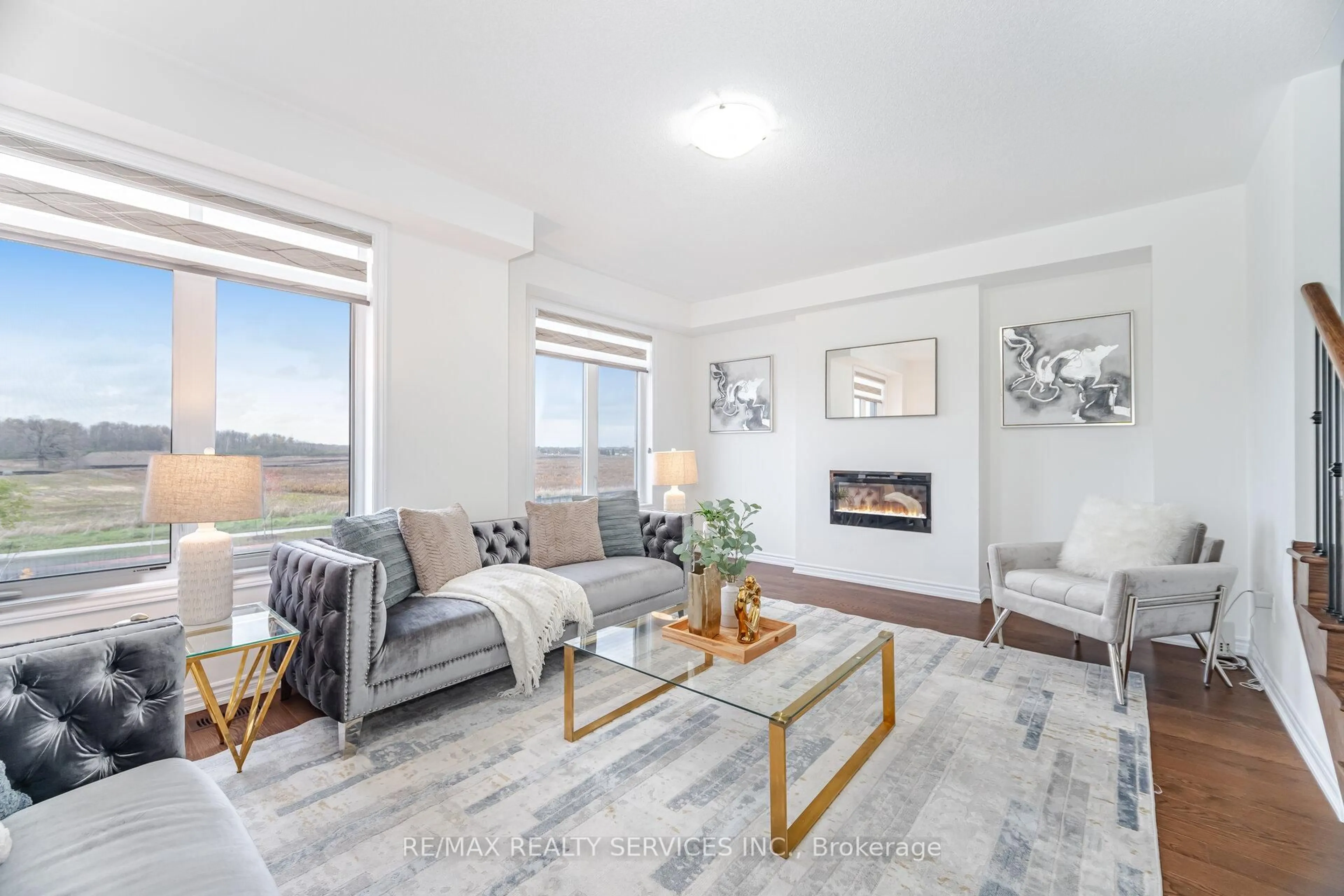 Living room with furniture, unknown for 12208 Mclaughlin Rd, Caledon Ontario L7C 4K8