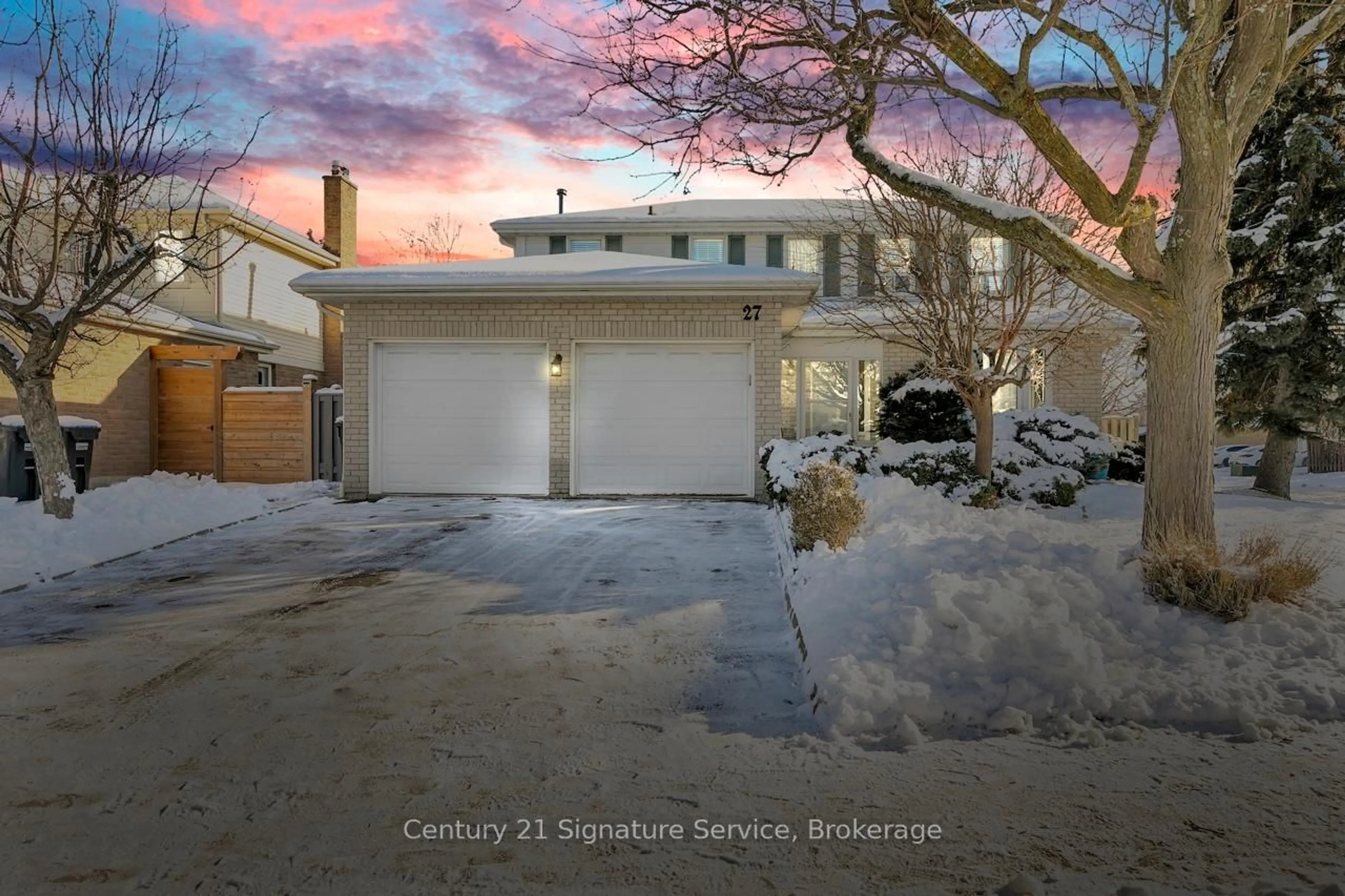 Unknown for 27 Northampton St, Brampton Ontario L6S 3Y6