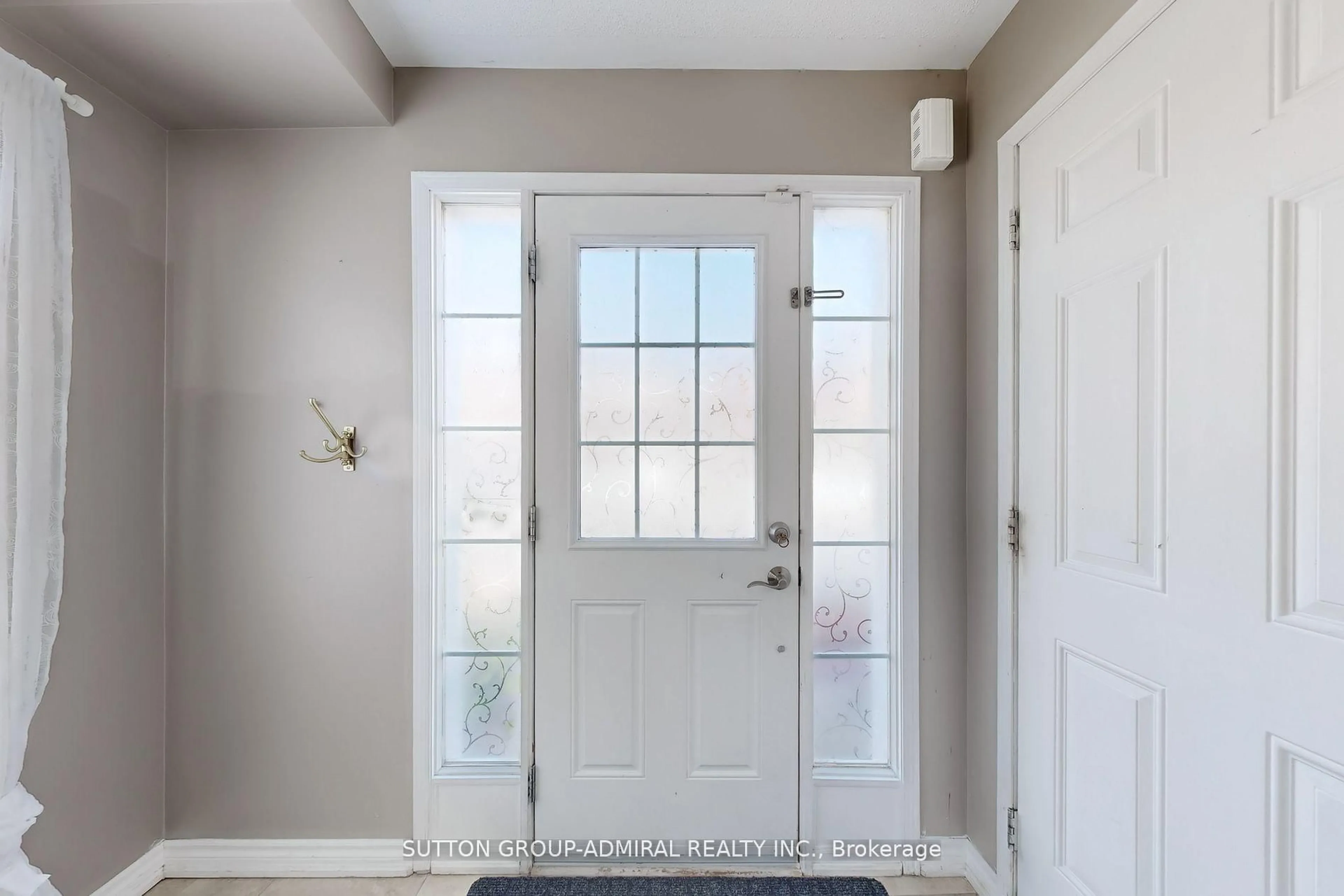 Indoor entryway for 50 Jim Baird Mews, Toronto Ontario M3L 0C5