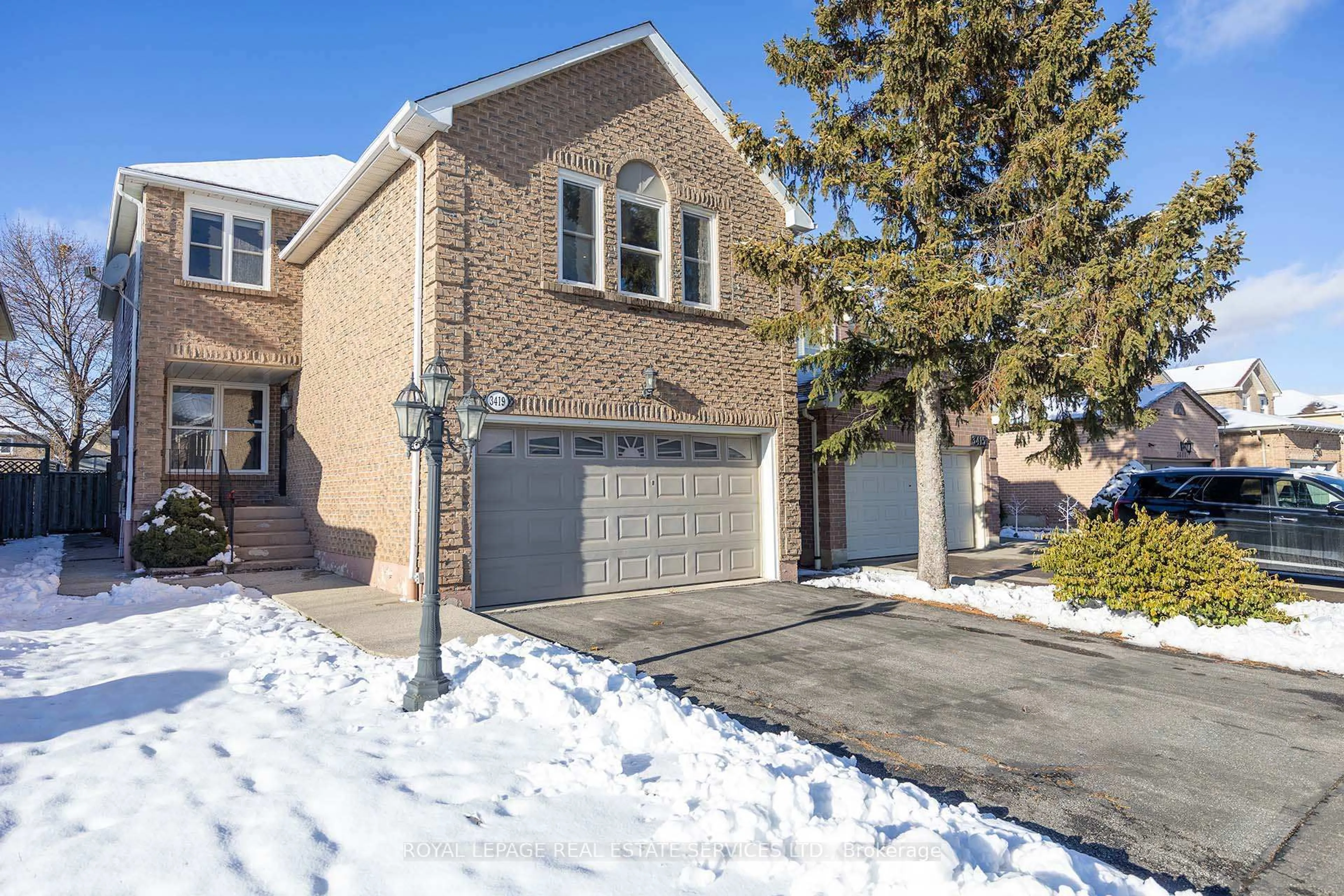 Unknown for 3419 Brett Rd, Mississauga Ontario L5L 4M6