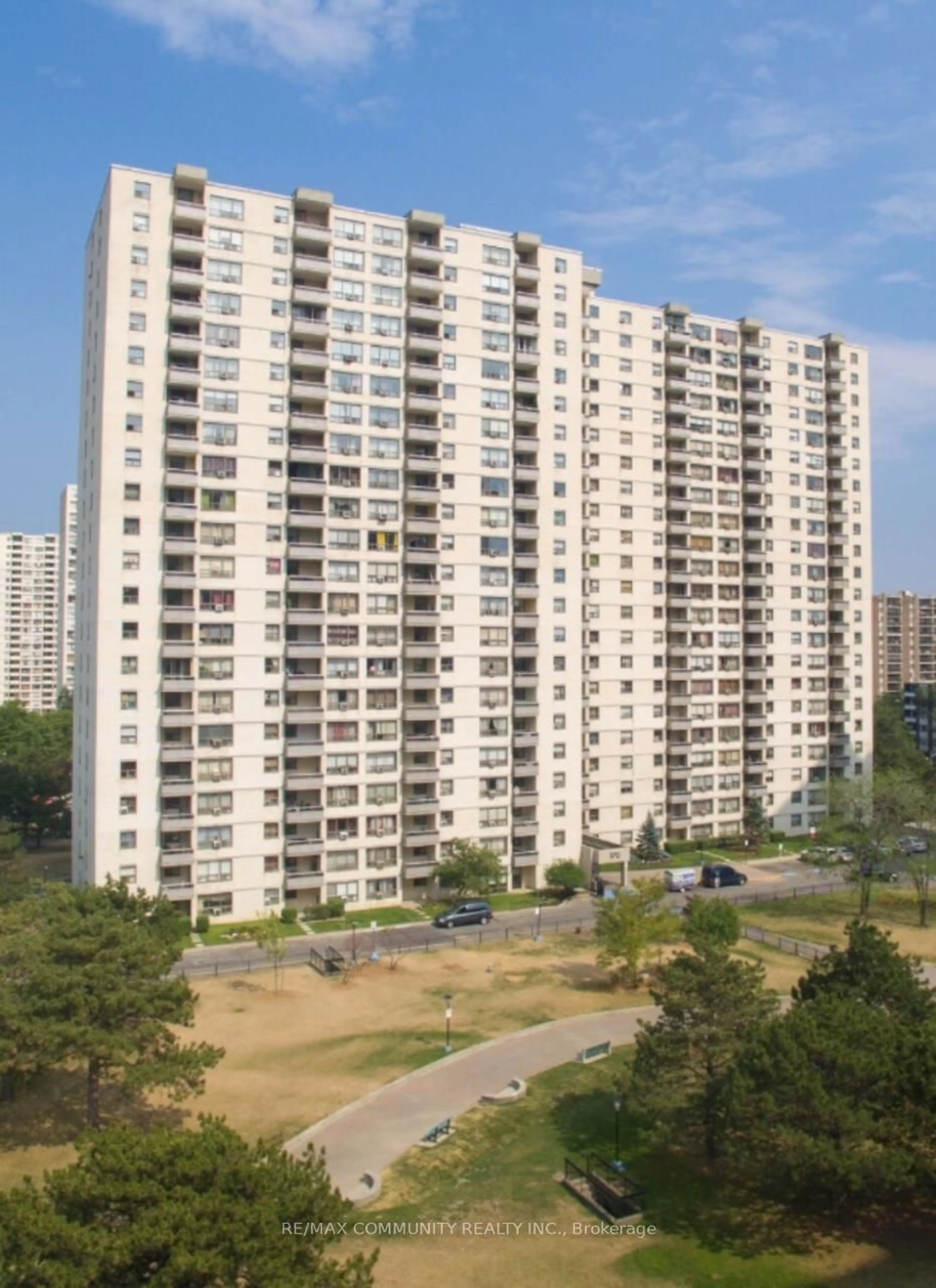 Unknown for 370 Dixon Rd #1604, Toronto Ontario M9R 1T2