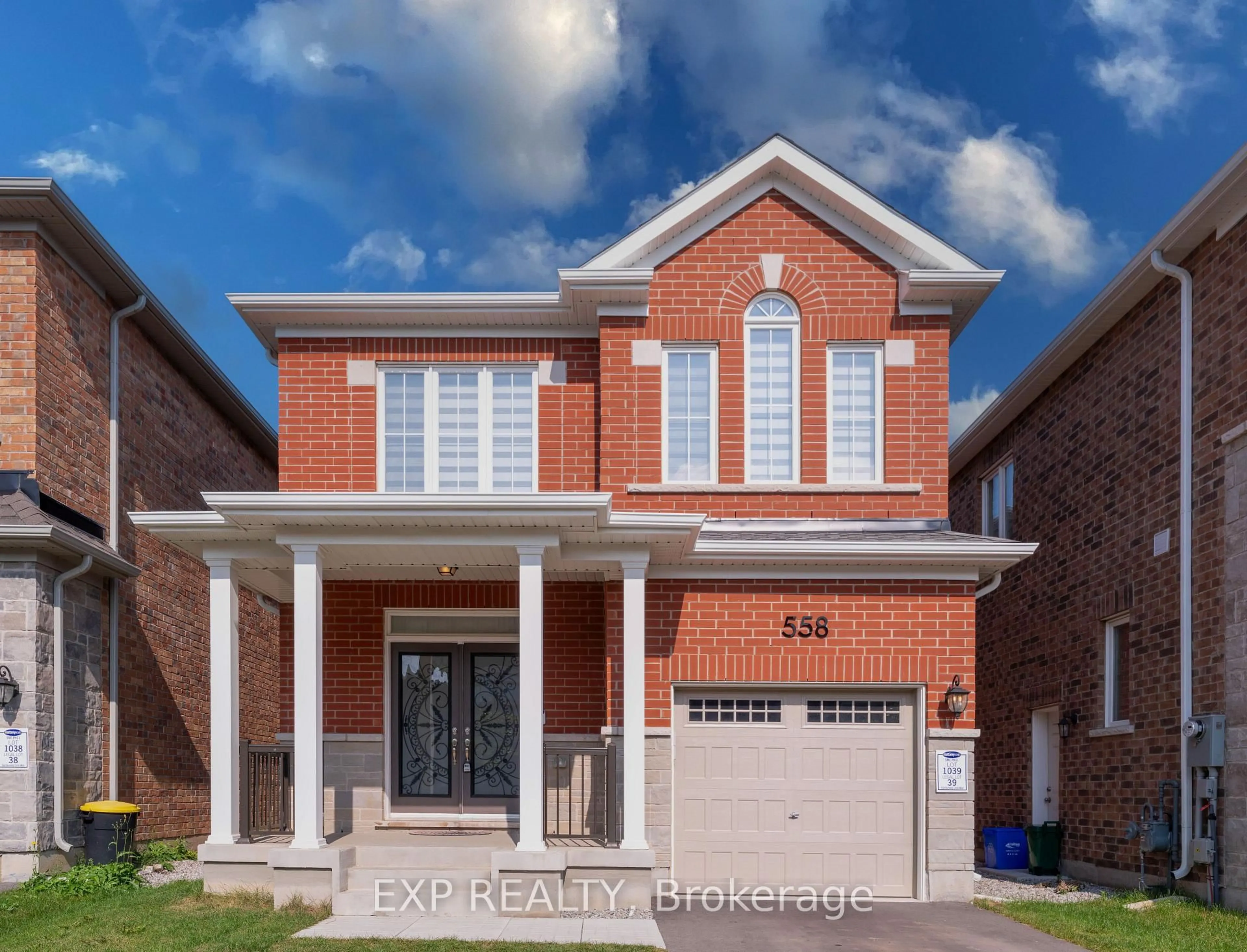 Home with brick exterior material, street for 558 Kennedy Circ, Milton Ontario L9E 1P9