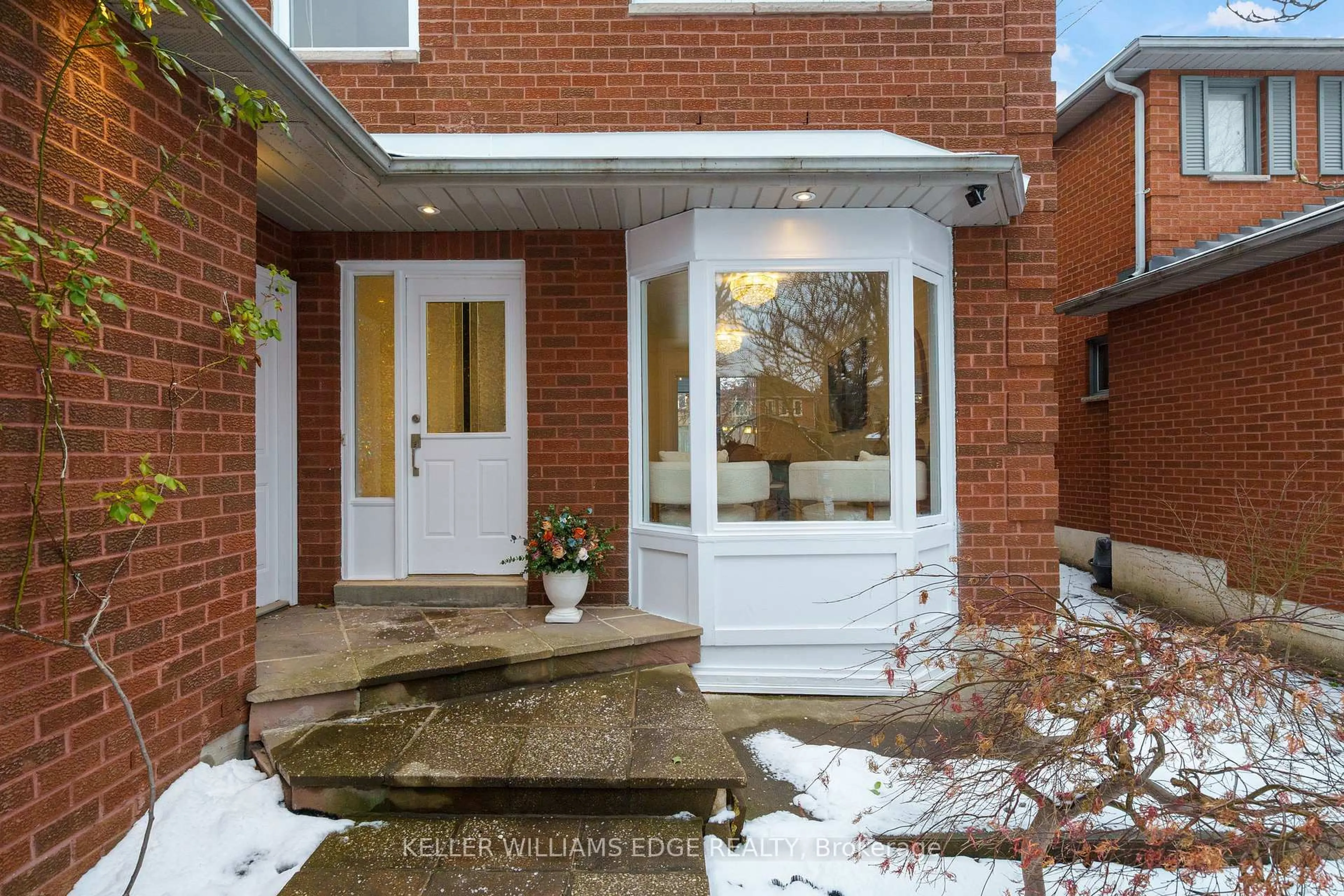 Unknown for 4362 Spinningdale Crt, Mississauga Ontario L5M 3J9