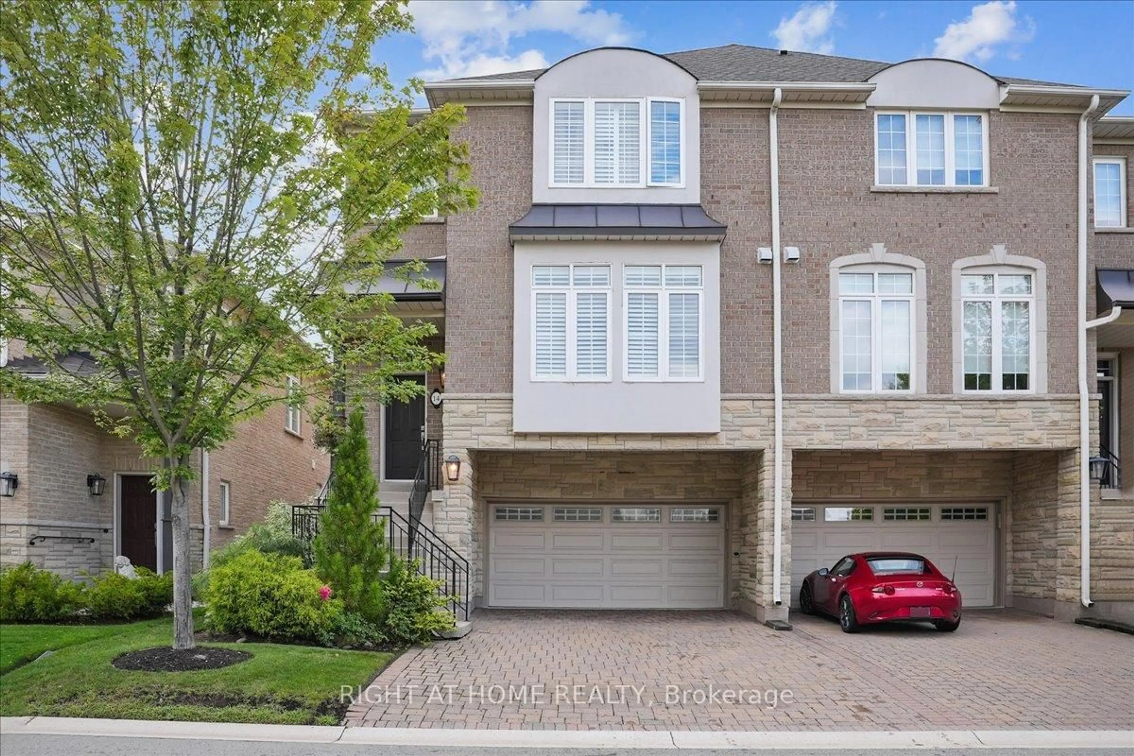 Home with brick exterior material, street for 1267 Dorval Dr #14, Oakville Ontario L6M 3Z4