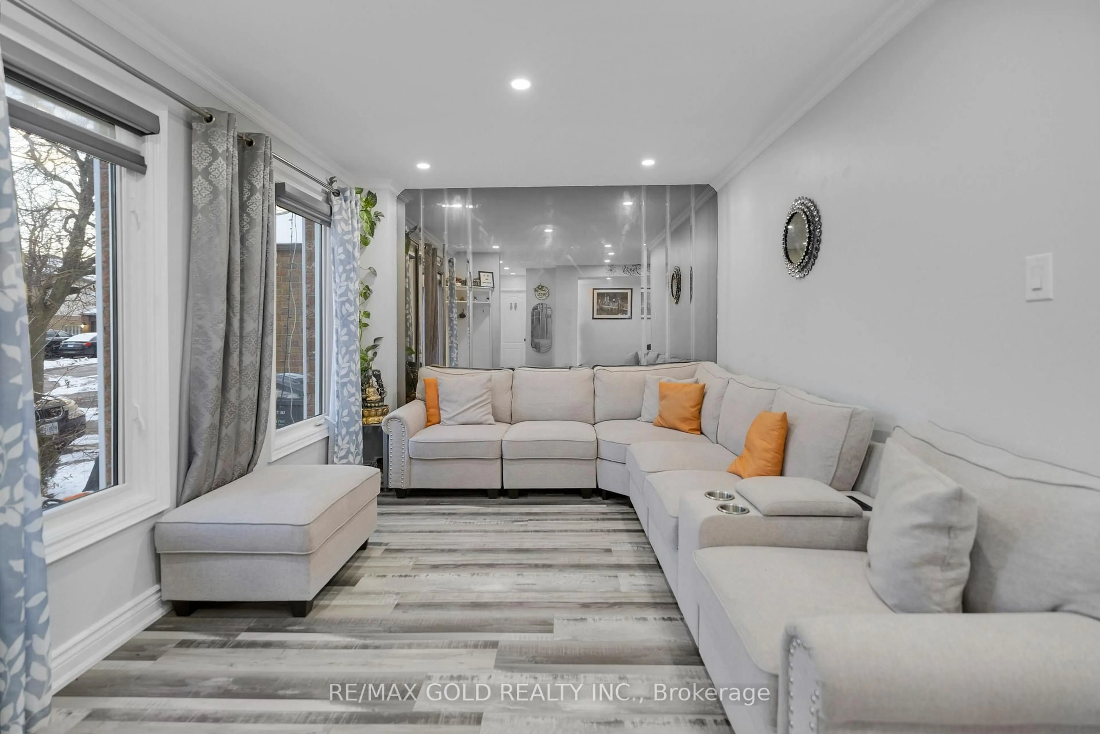 Living room with furniture, unknown for 30 Myna Crt, Brampton Ontario L6S 4H8