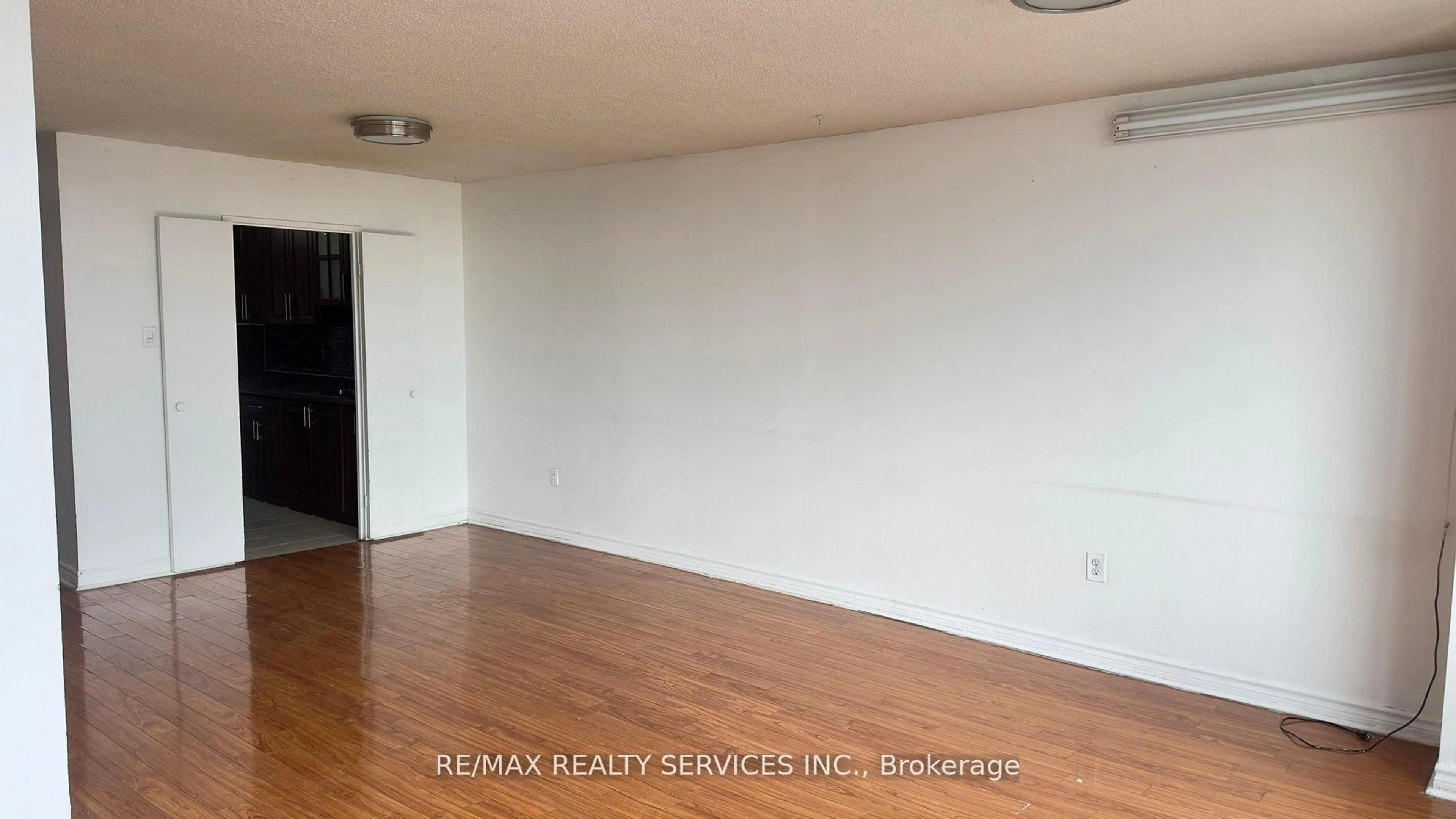 A pic of a room for 40 Panorama Crt #806, Toronto Ontario M9V 4M1