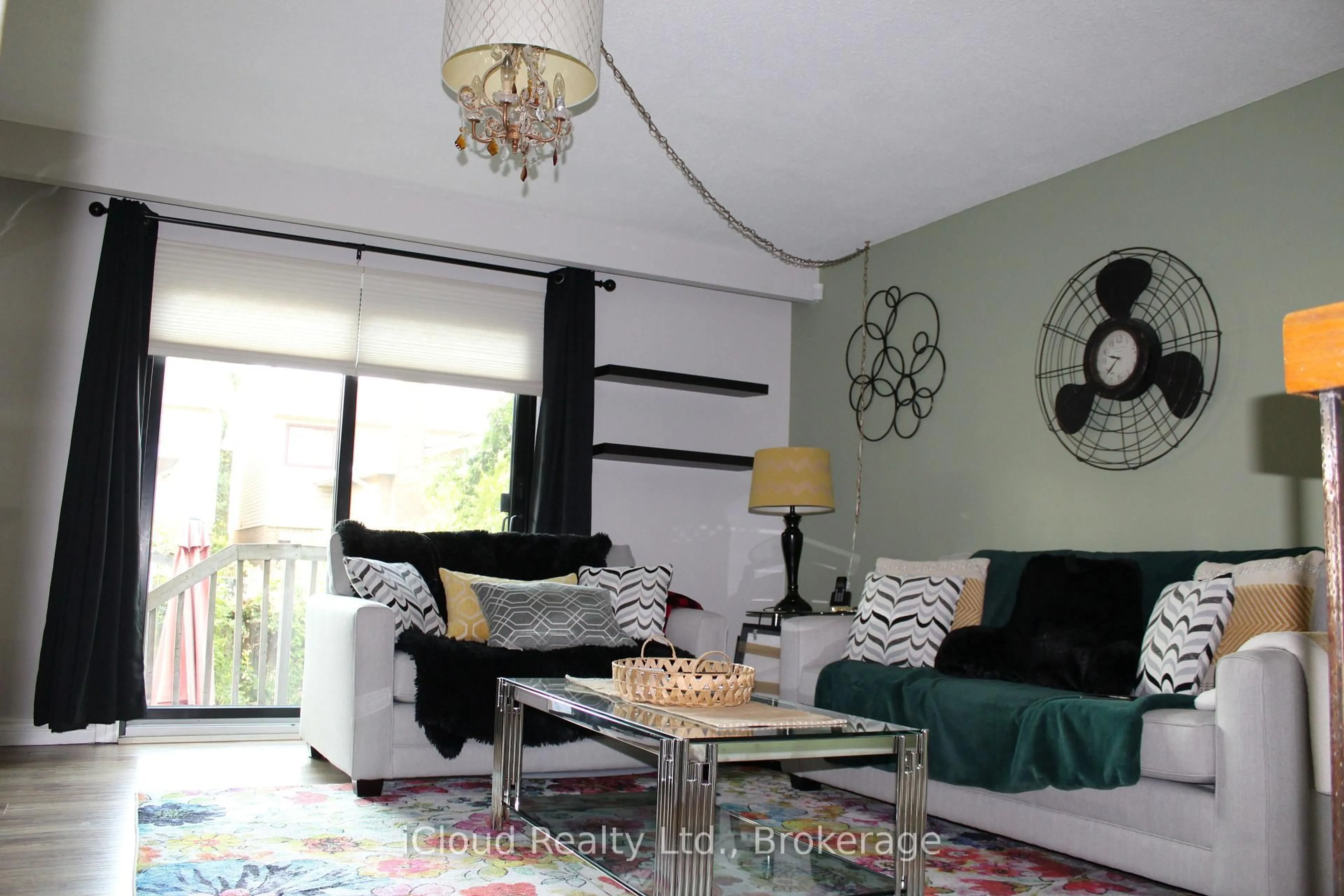 Living room with furniture, unknown for 42 Lindridge Ave, Brampton Ontario L6S 3X1