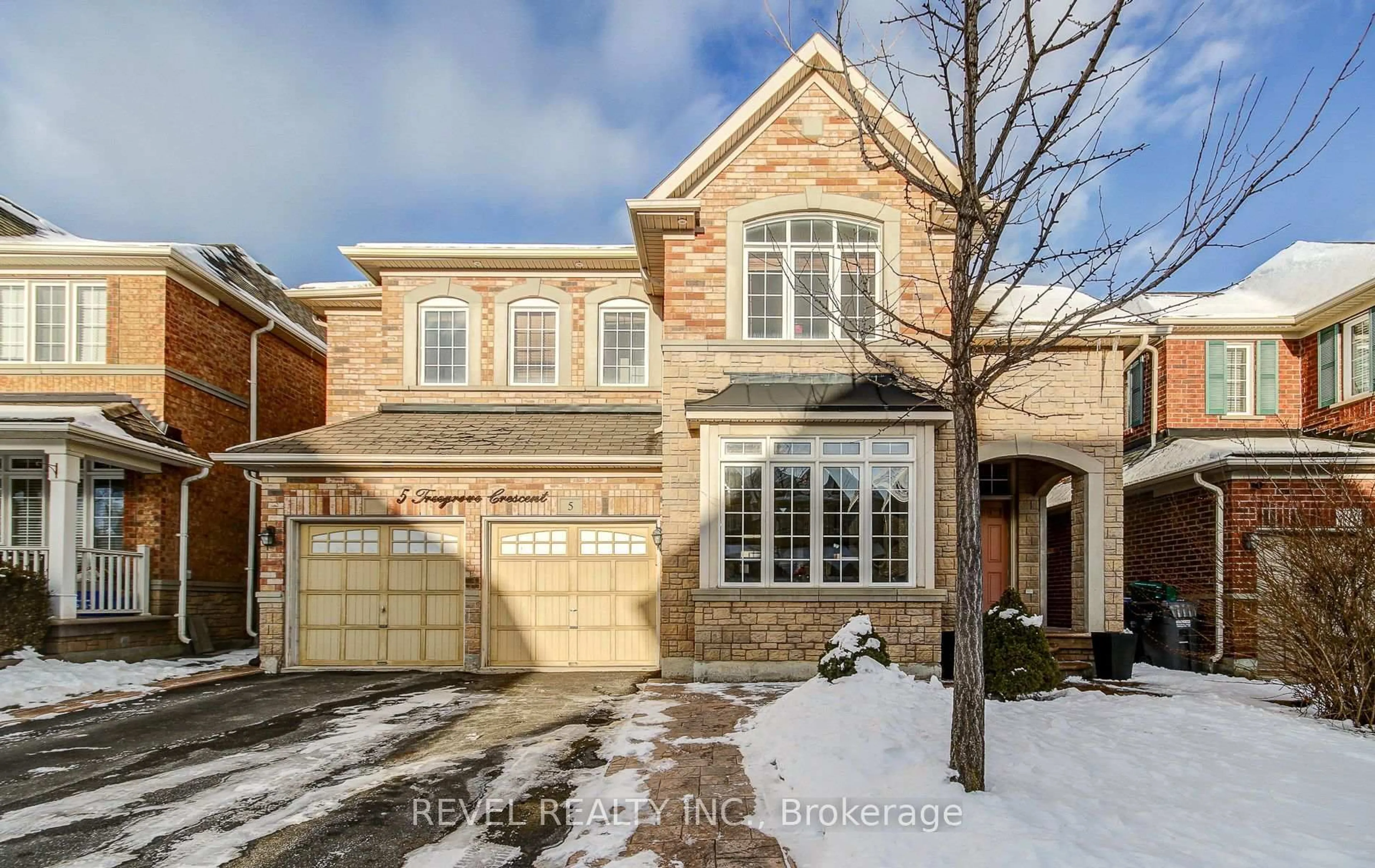 Home with brick exterior material, street for 5 Treegrove Cres, Brampton Ontario L7A 3X8