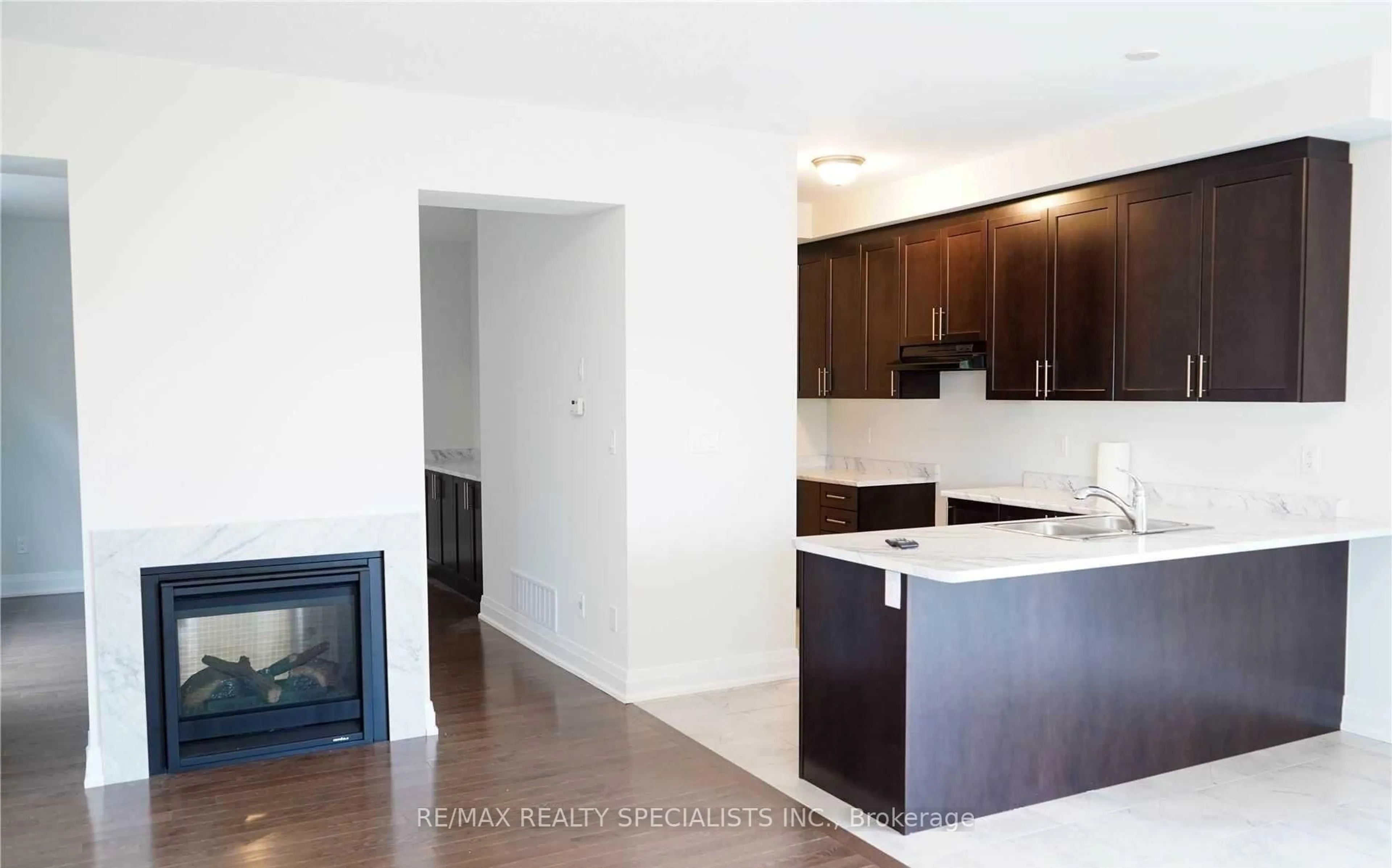 Unknown for 15 Dalbeattie Dr, Brampton Ontario L6Y 6H7