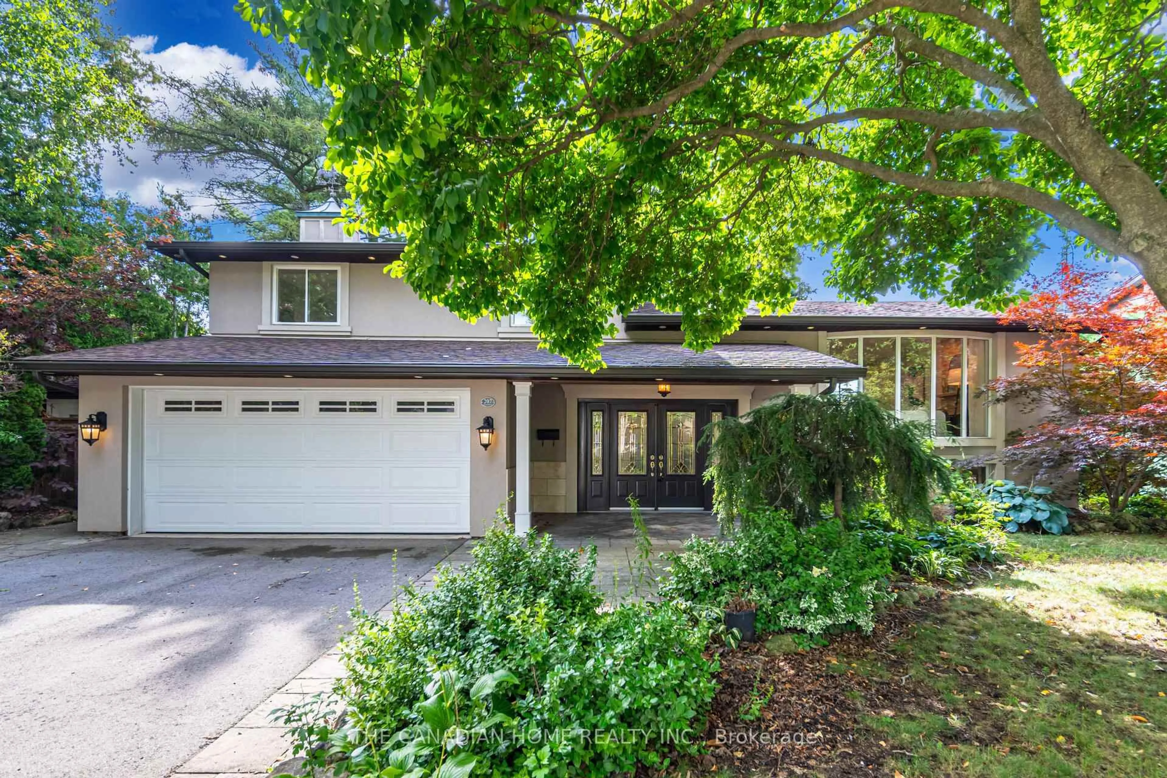 Unknown for 207 Penn Dr, Burlington Ontario L7N 2B6