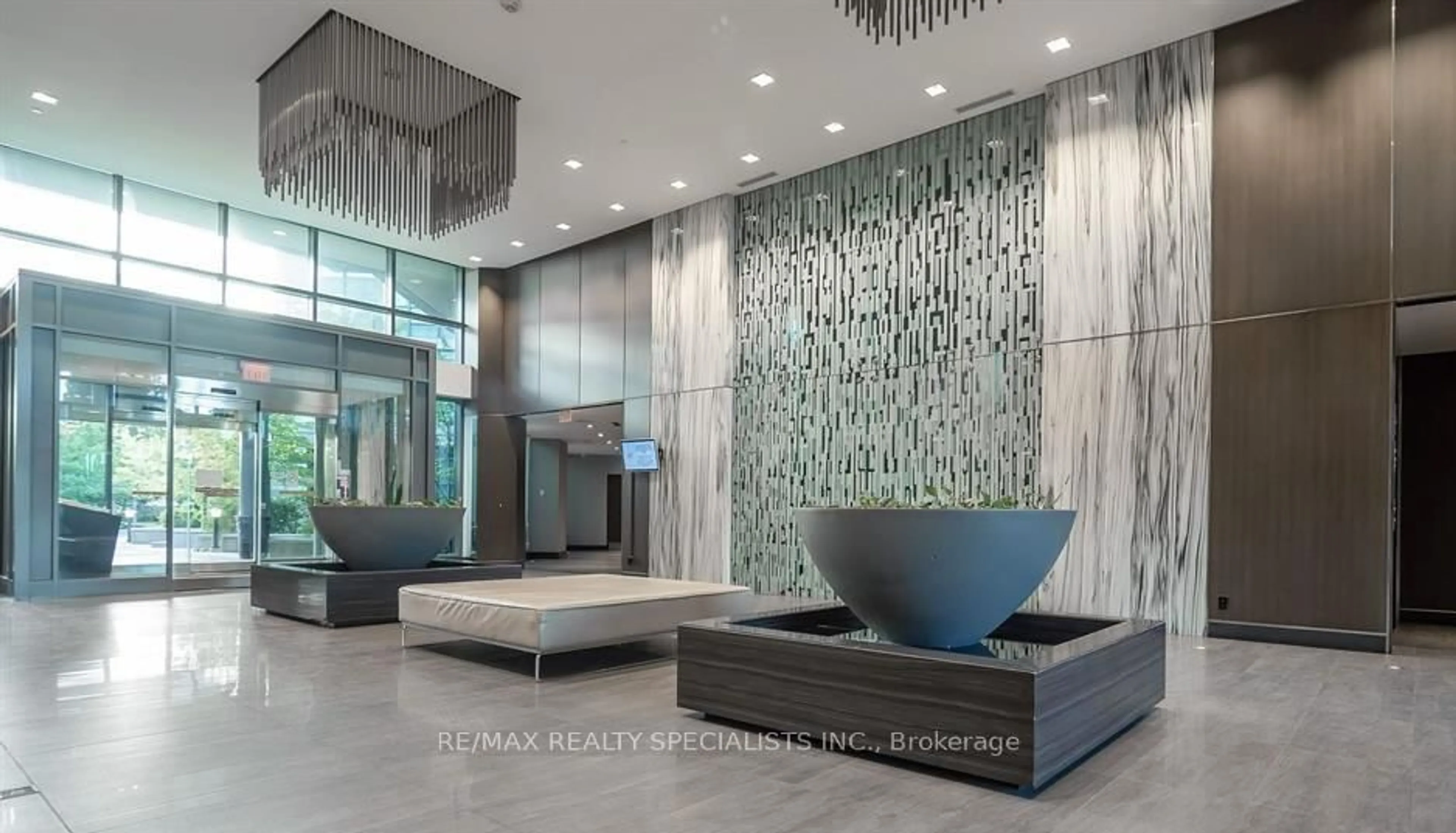 Lobby for 215 Sherway Gardens Rd #1205, Toronto Ontario M9C 0A4