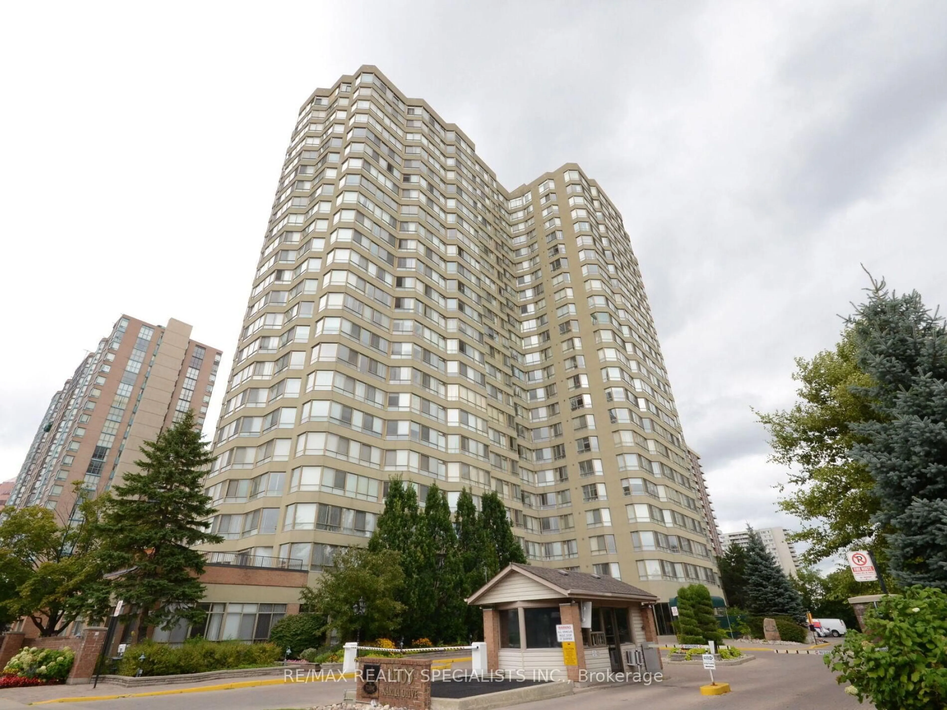 Unknown for 3605 Kariya Dr #801, Mississauga Ontario L5B 3J4