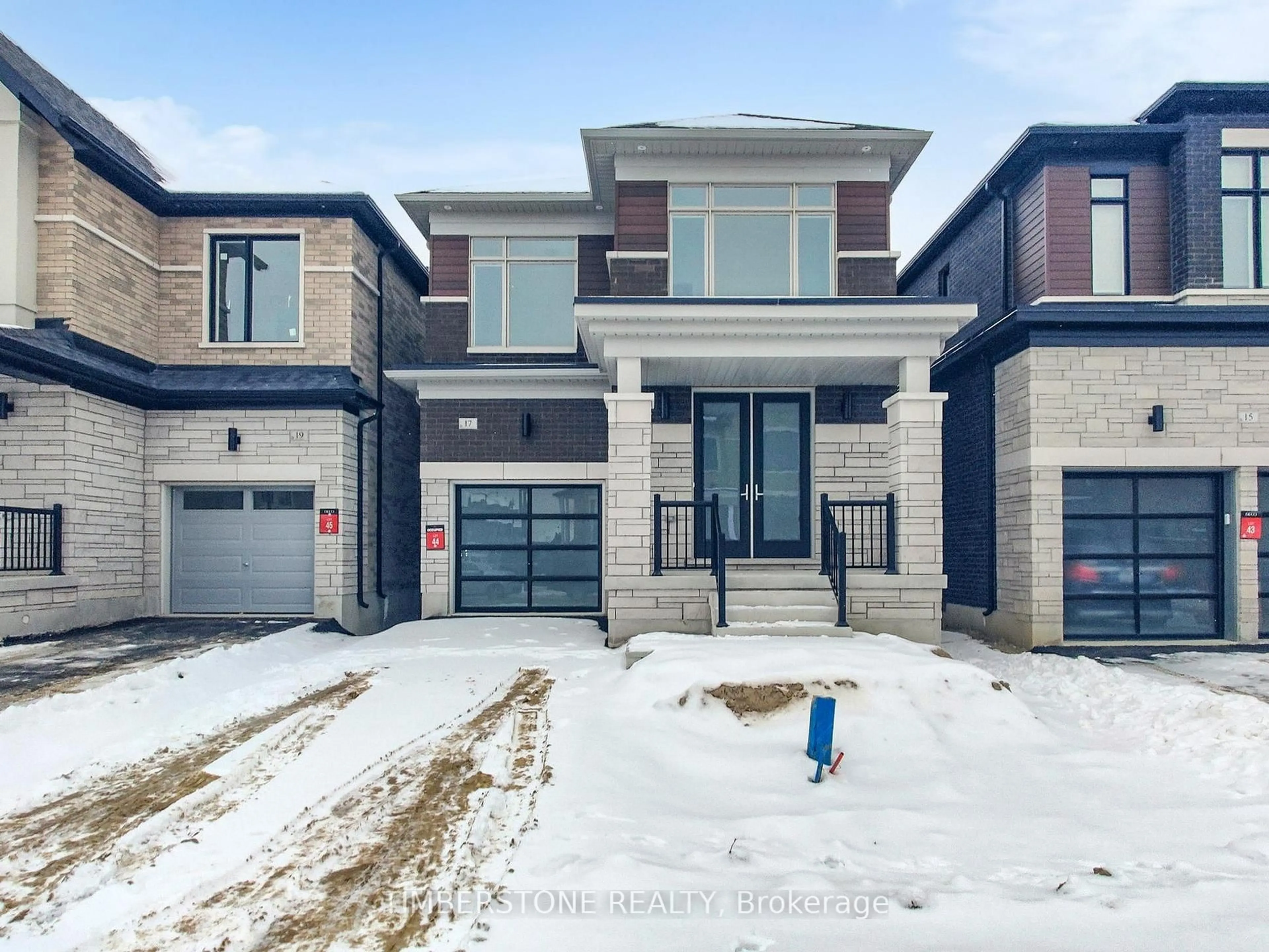 Home with brick exterior material, street for 17 Aveena Rd, Brampton Ontario L6P 4R8