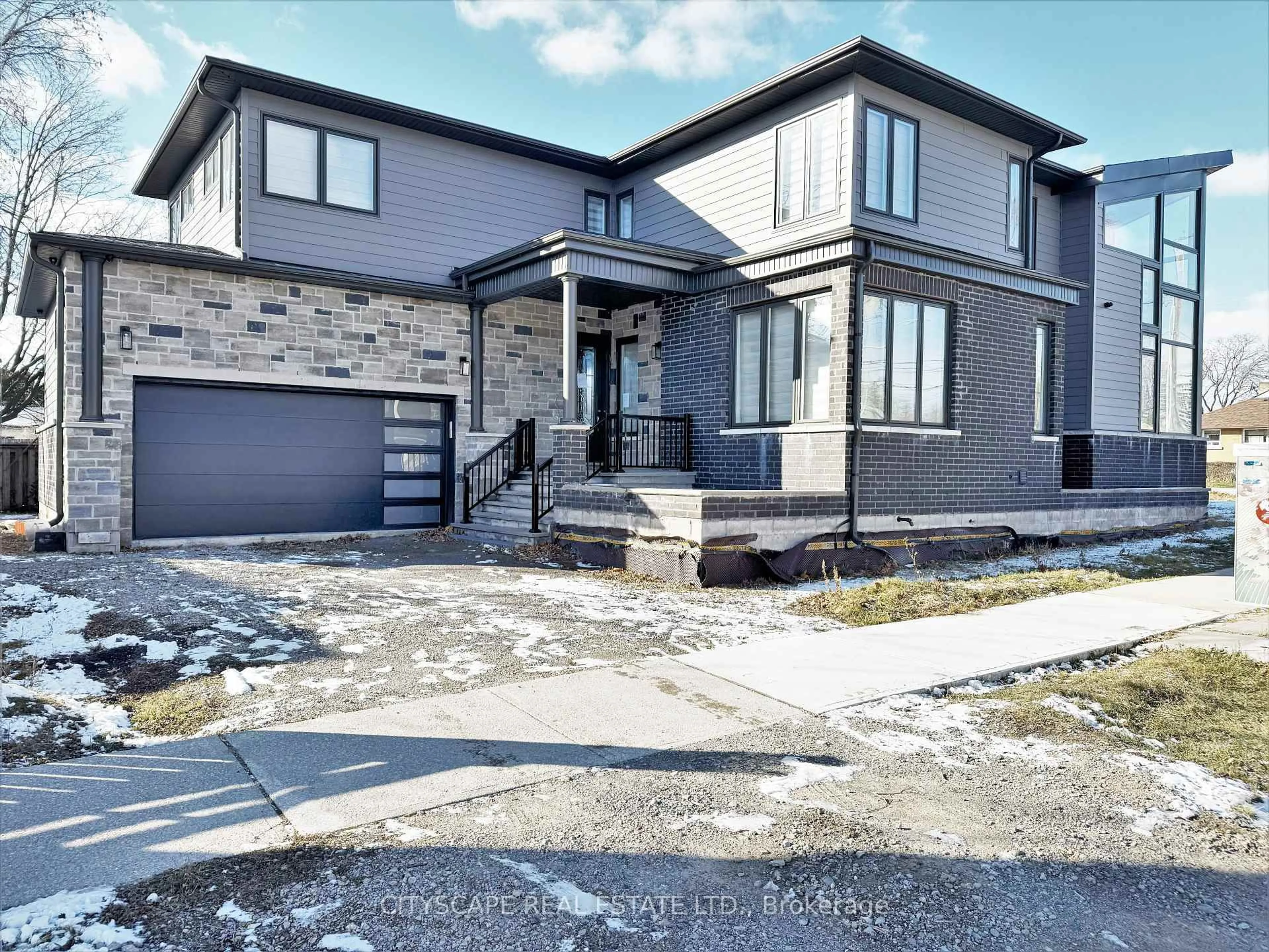 Home with brick exterior material, street for 204 Mary St, Oakville Ontario L6K 1S4