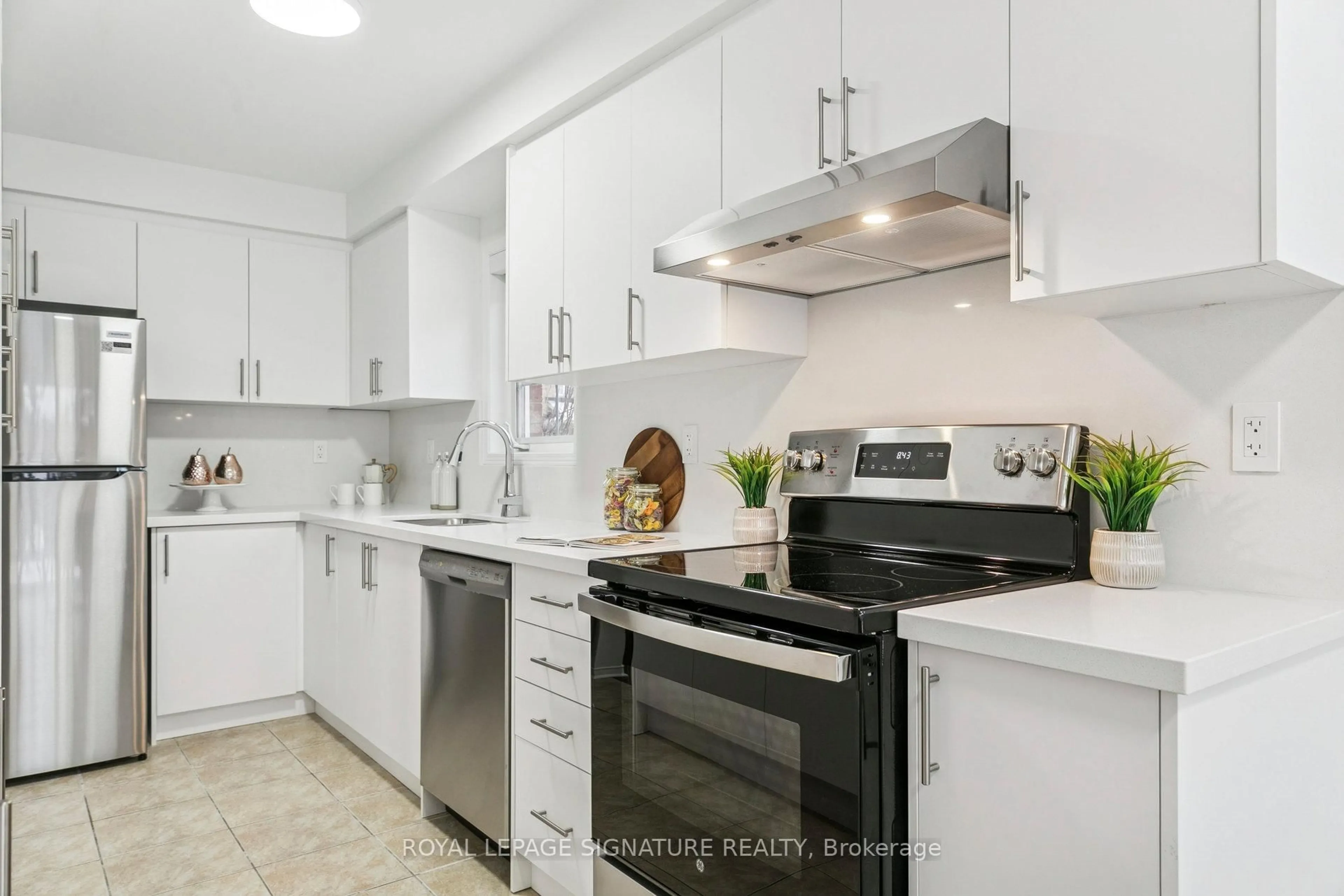 Unknown for 3950 Erin Centre Blvd #45, Mississauga Ontario L5M 0A5