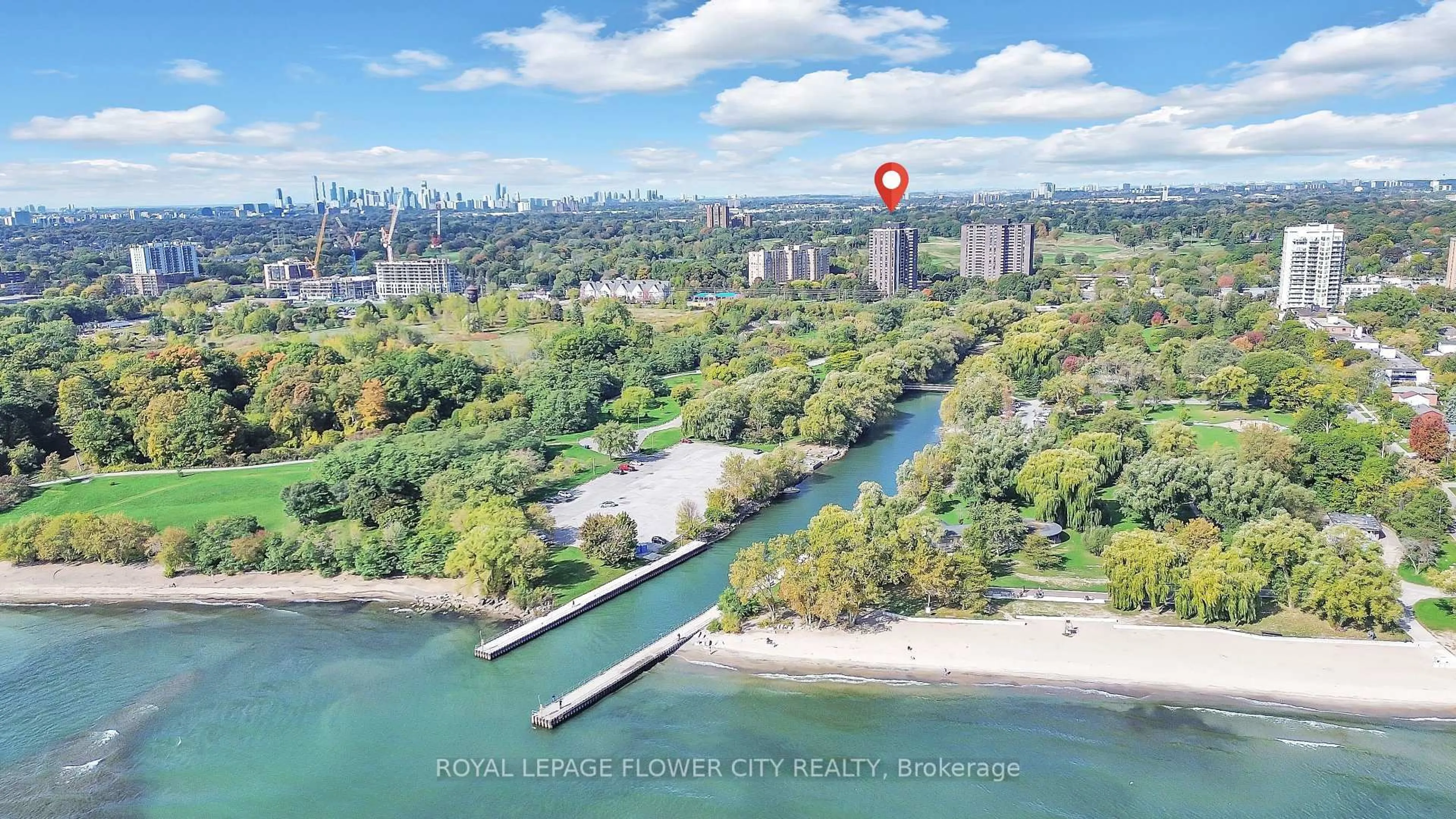 Unknown for 1515 Lakeshore Rd #602, Mississauga Ontario L5E 3E3