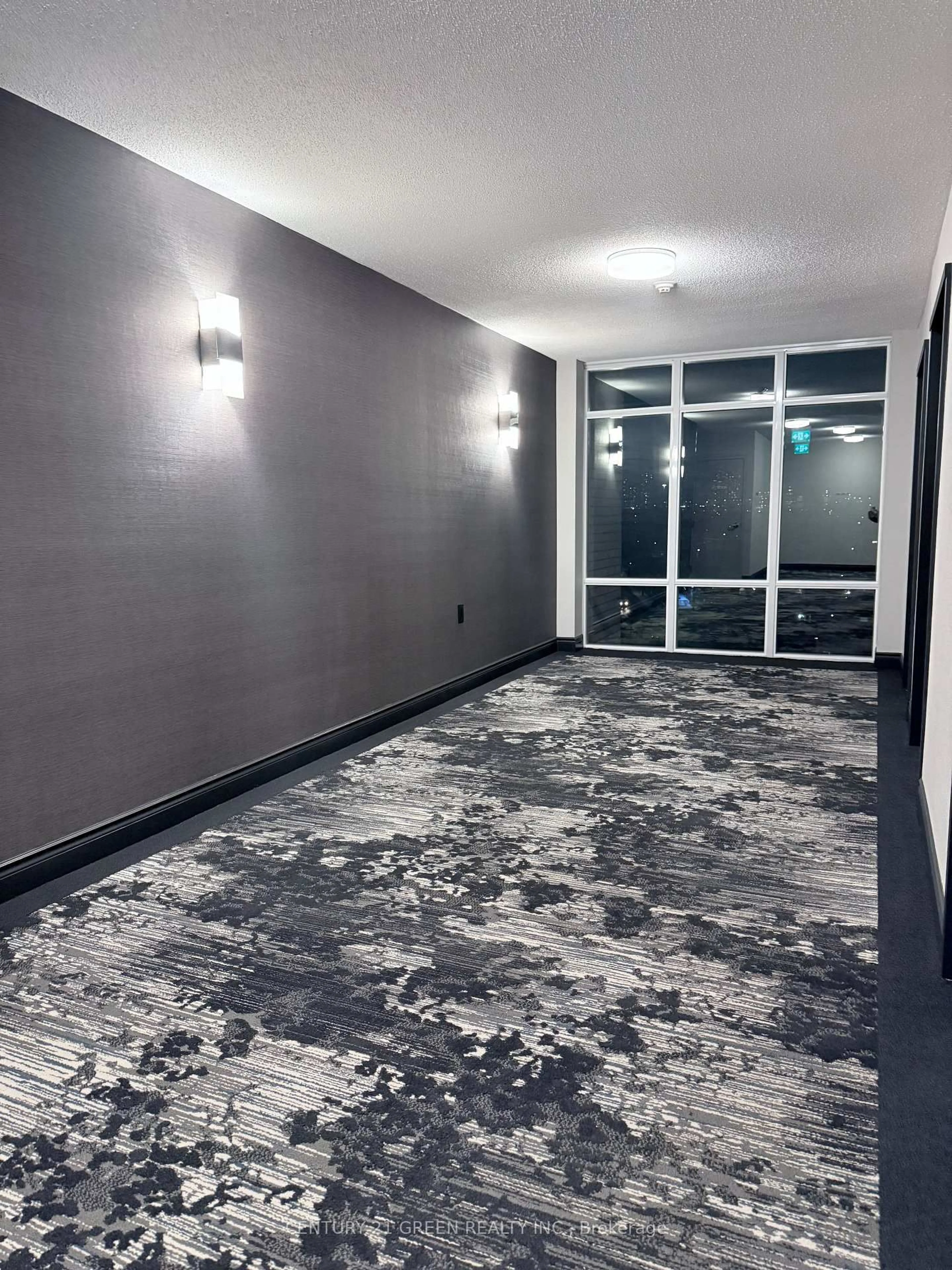 A pic of a room for 200 Burnhamthorpe Rd #1103, Mississauga Ontario L5A 4L4