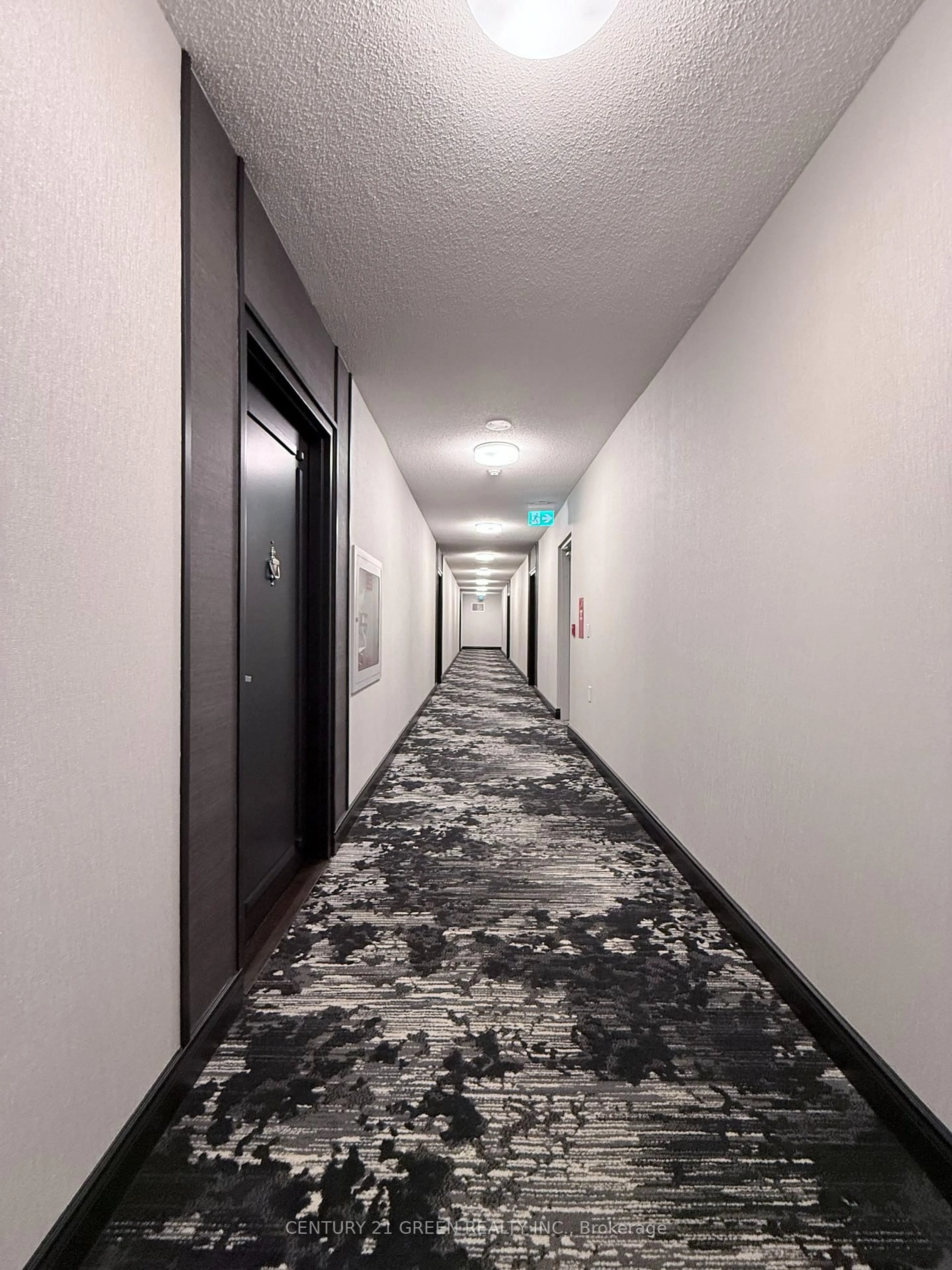 A pic of a room for 200 Burnhamthorpe Rd #1103, Mississauga Ontario L5A 4L4