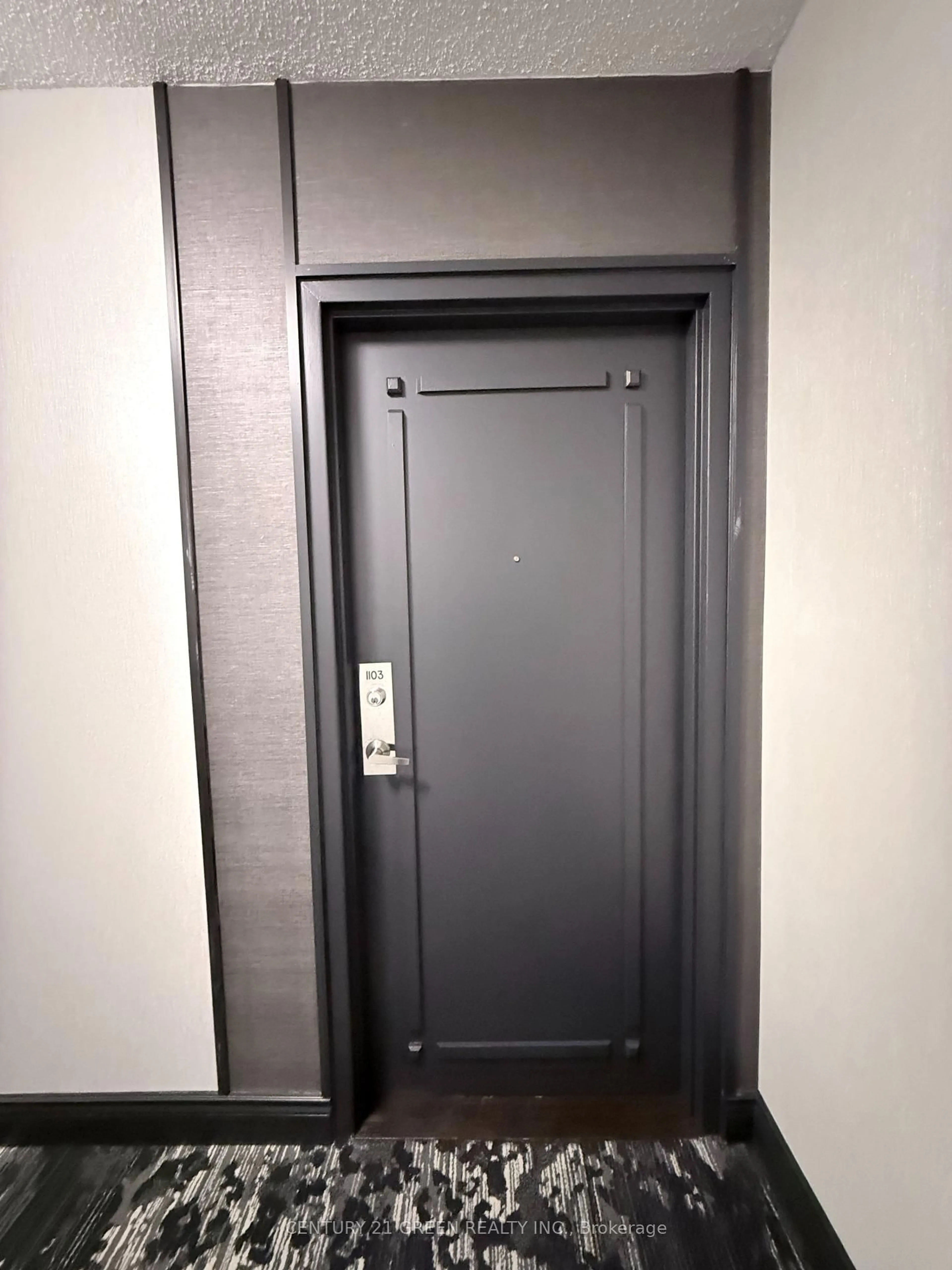 Unknown for 200 Burnhamthorpe Rd #1103, Mississauga Ontario L5A 4L4