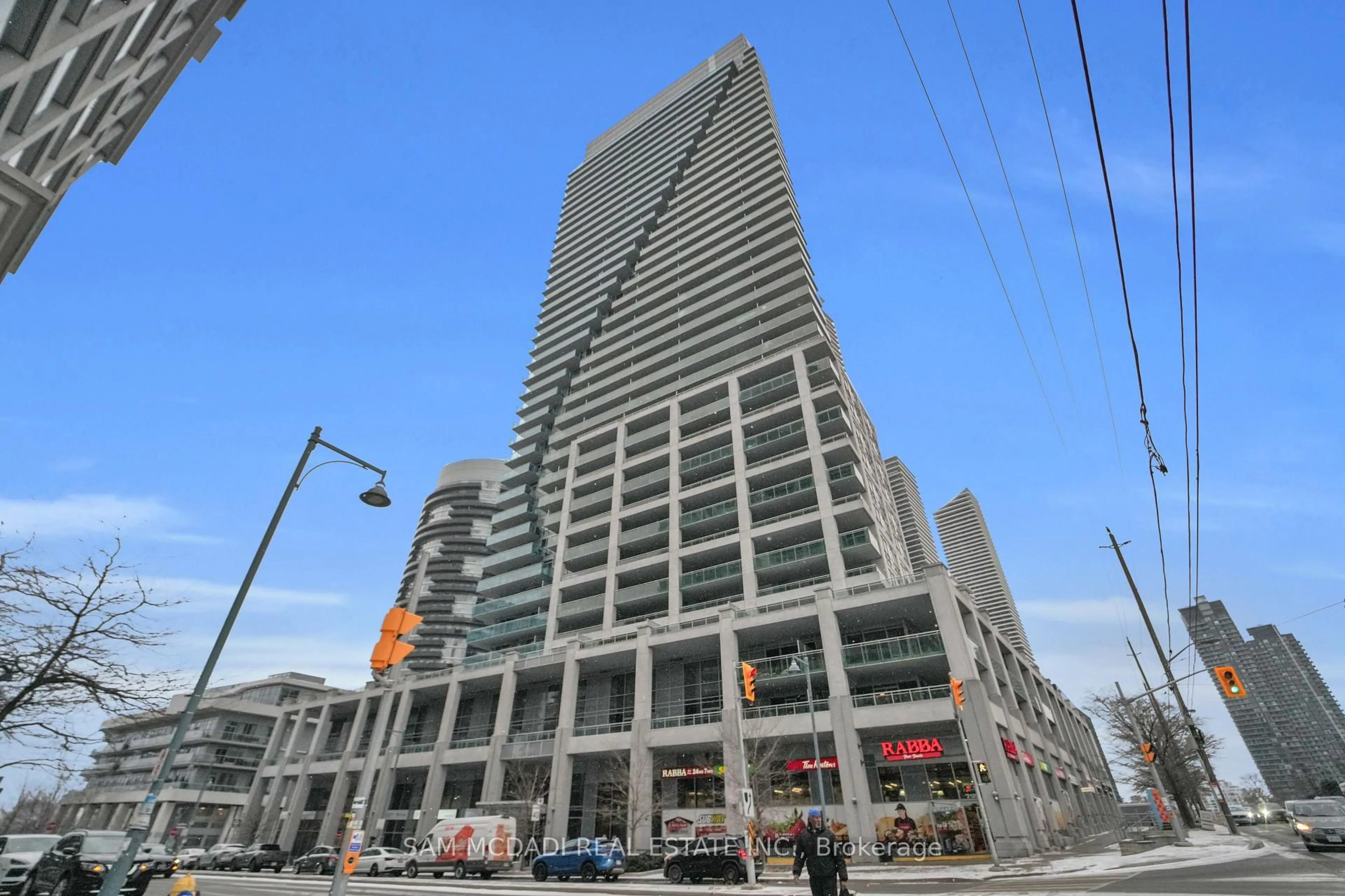 Indoor foyer for 16 Brookers Lane #PH1, Toronto Ontario M8V 0A5