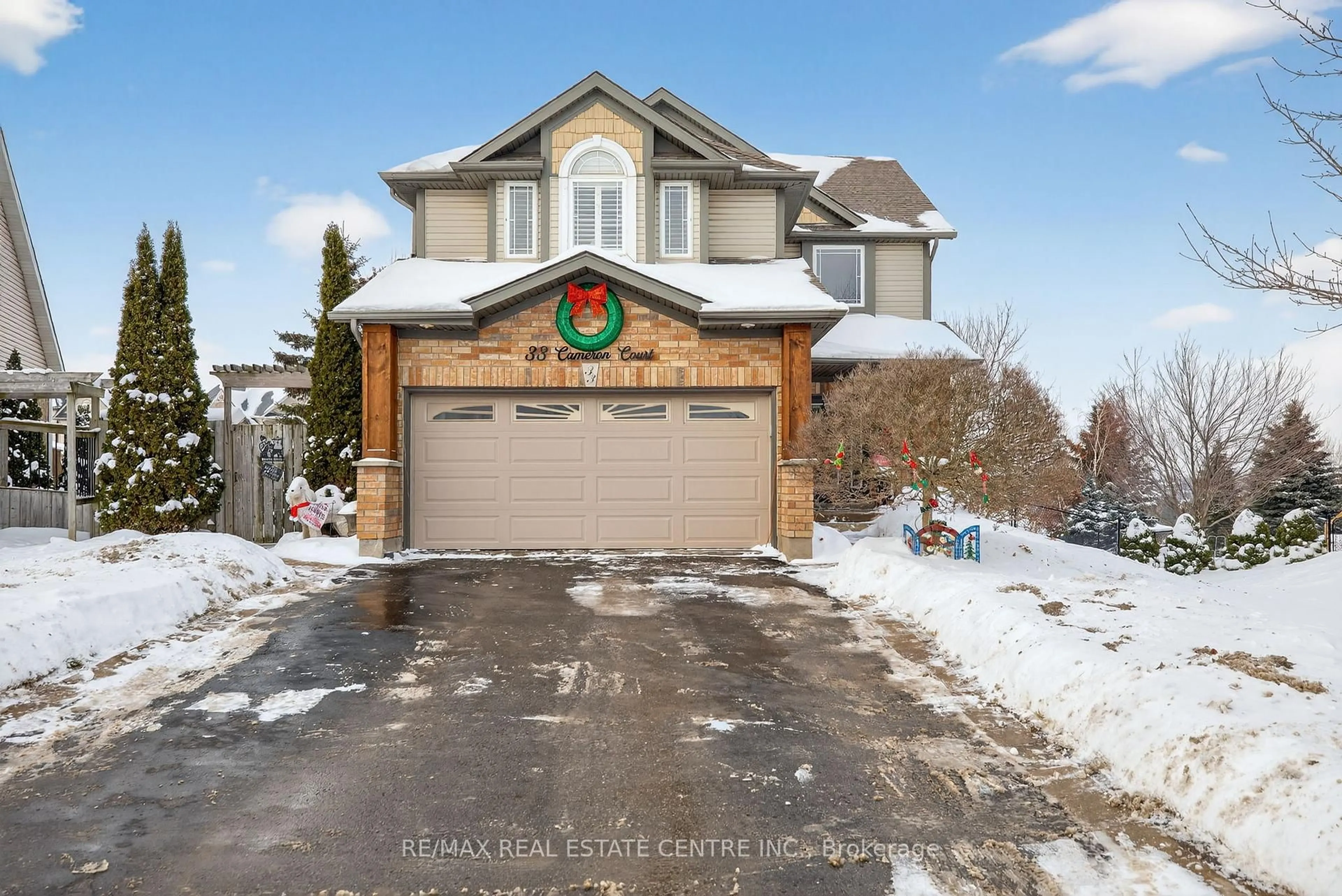 Unknown for 33 Cameron Cres, Orangeville Ontario L9W 5G8