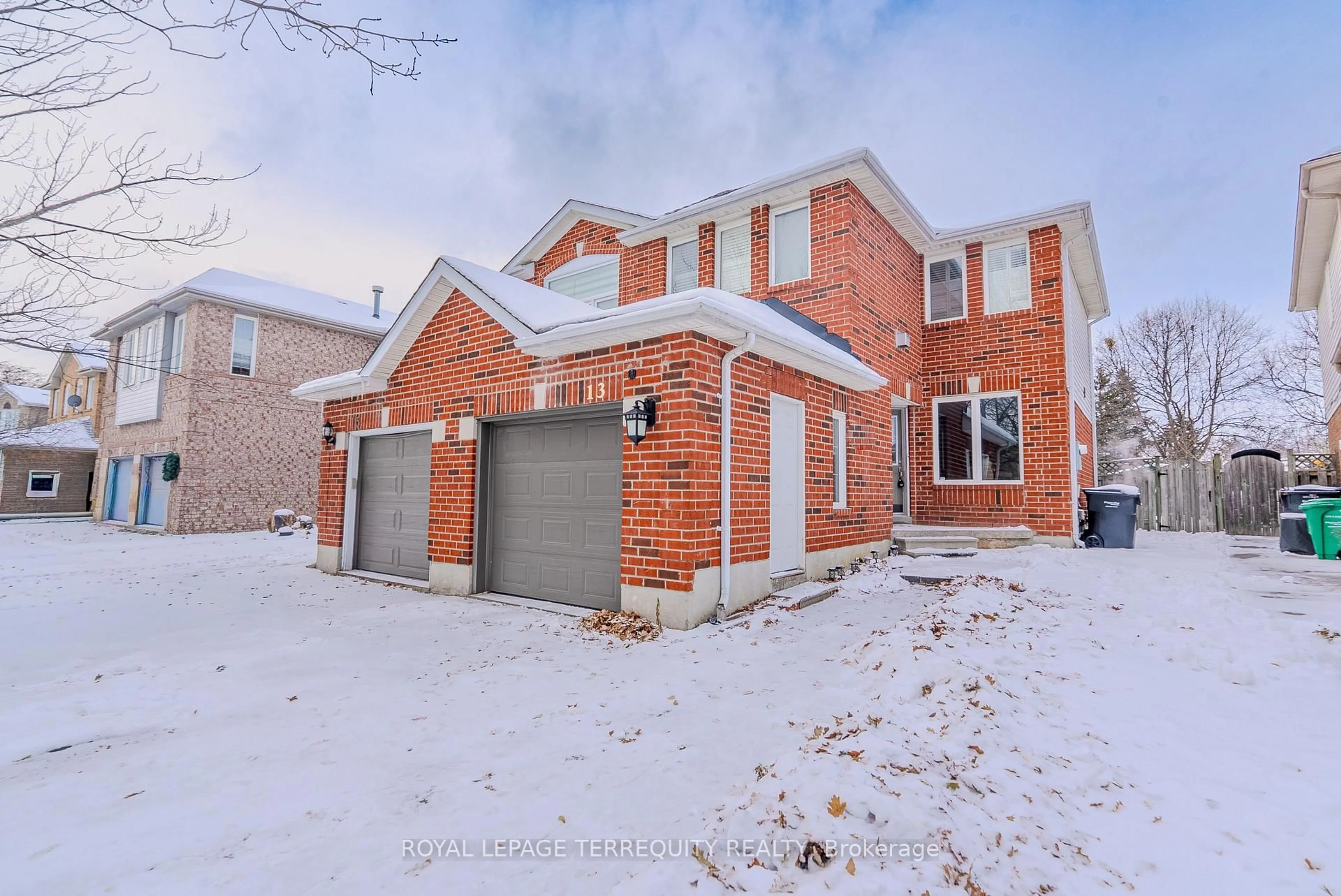 Home with brick exterior material, street for 13 Southwell Pl, Brampton Ontario L6Z 4S8