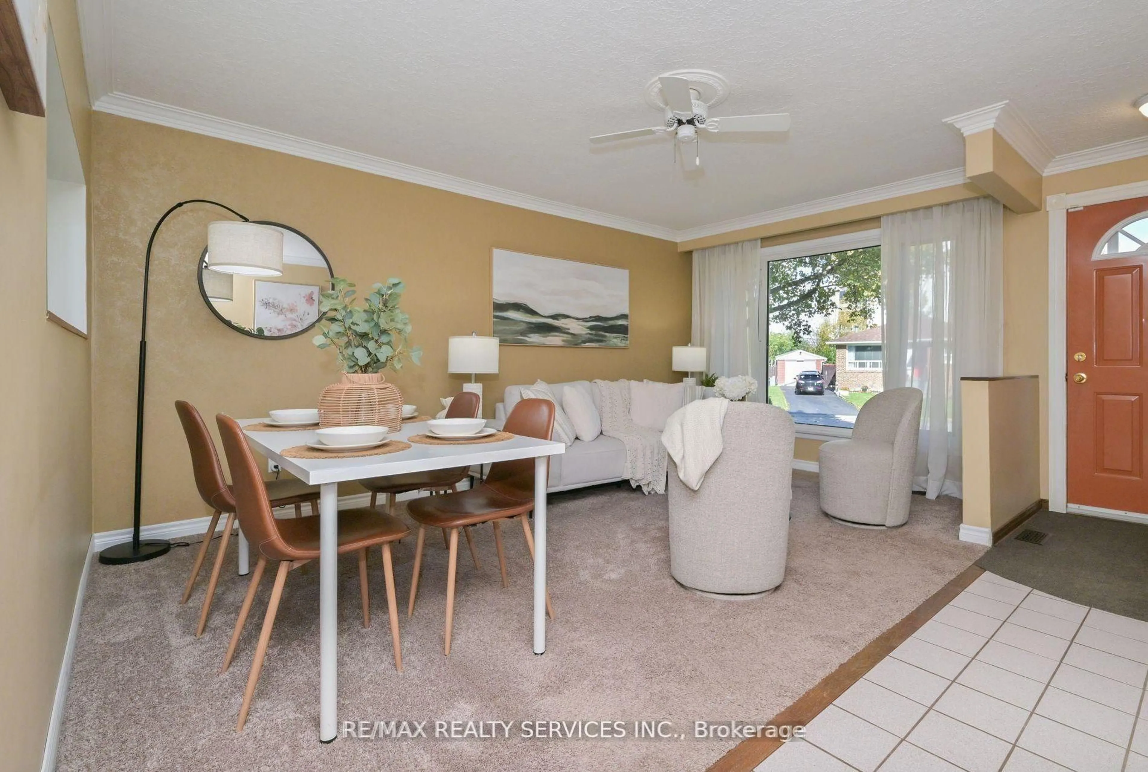 Dining room, unknown for 31 Brisco St, Brampton Ontario L6V 1X1