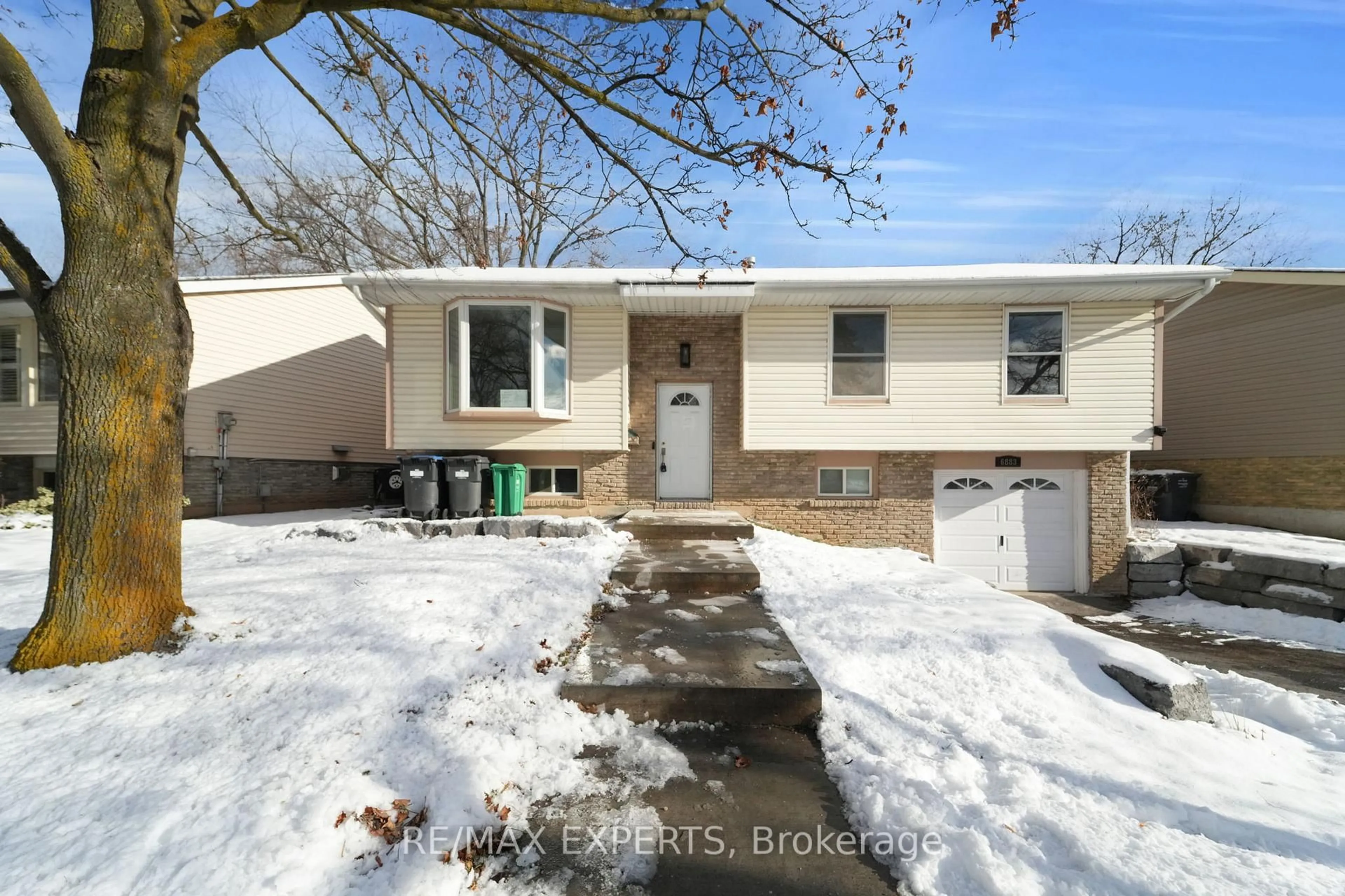 Unknown for 6883 Shelter Bay Rd, Mississauga Ontario L5N 1T8