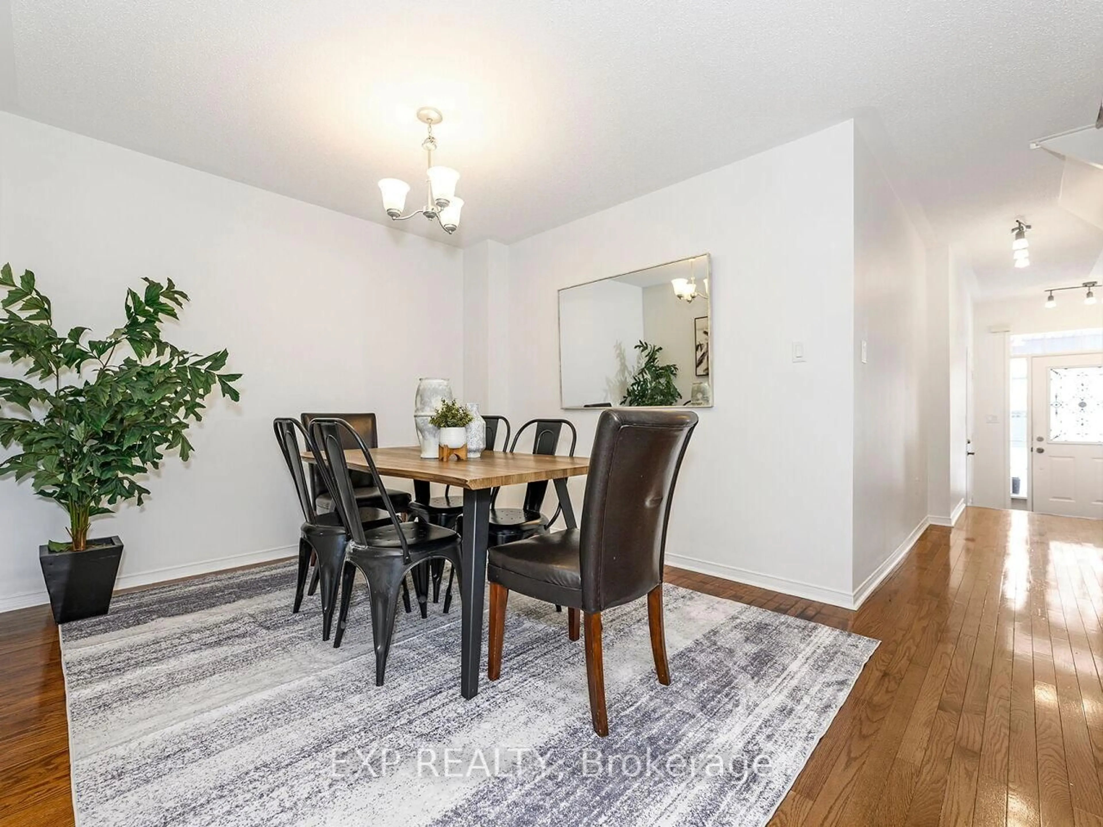 Dining room, wood/laminate floor for 1183 Houston Dr, Milton Ontario L9T 6G3