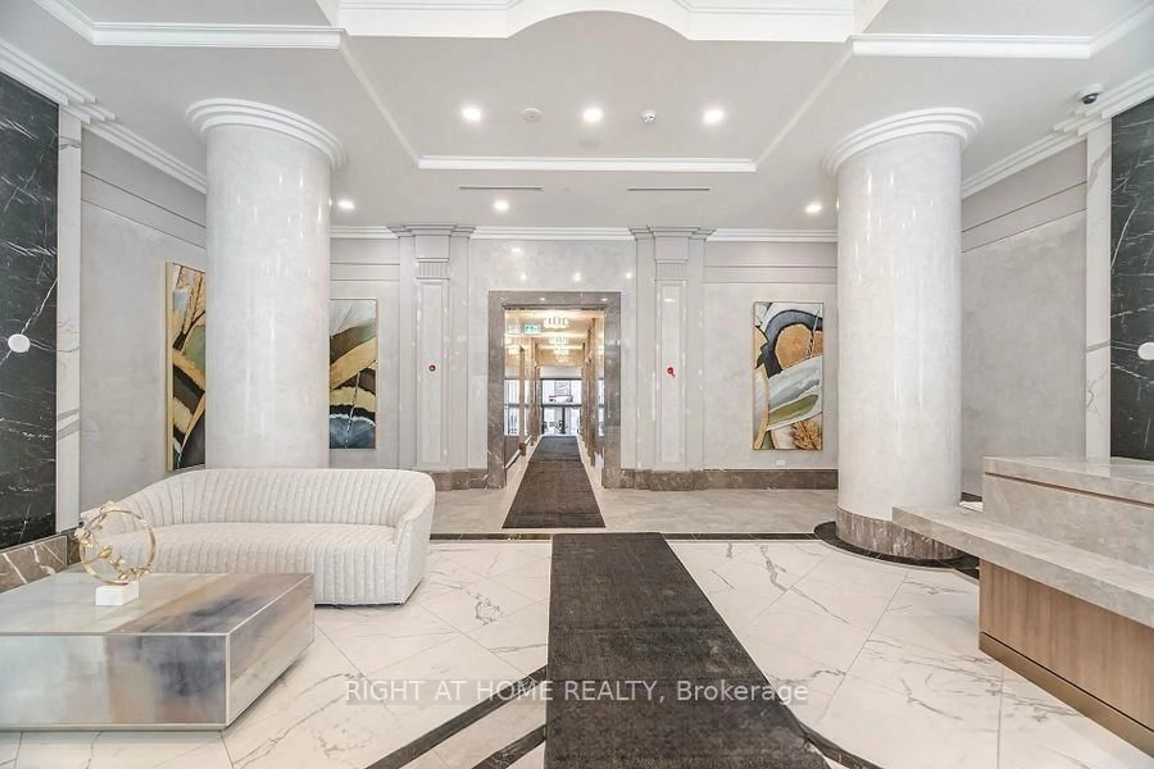 Lobby for 30 Elm St #1807, Mississauga Ontario L5B 0N6