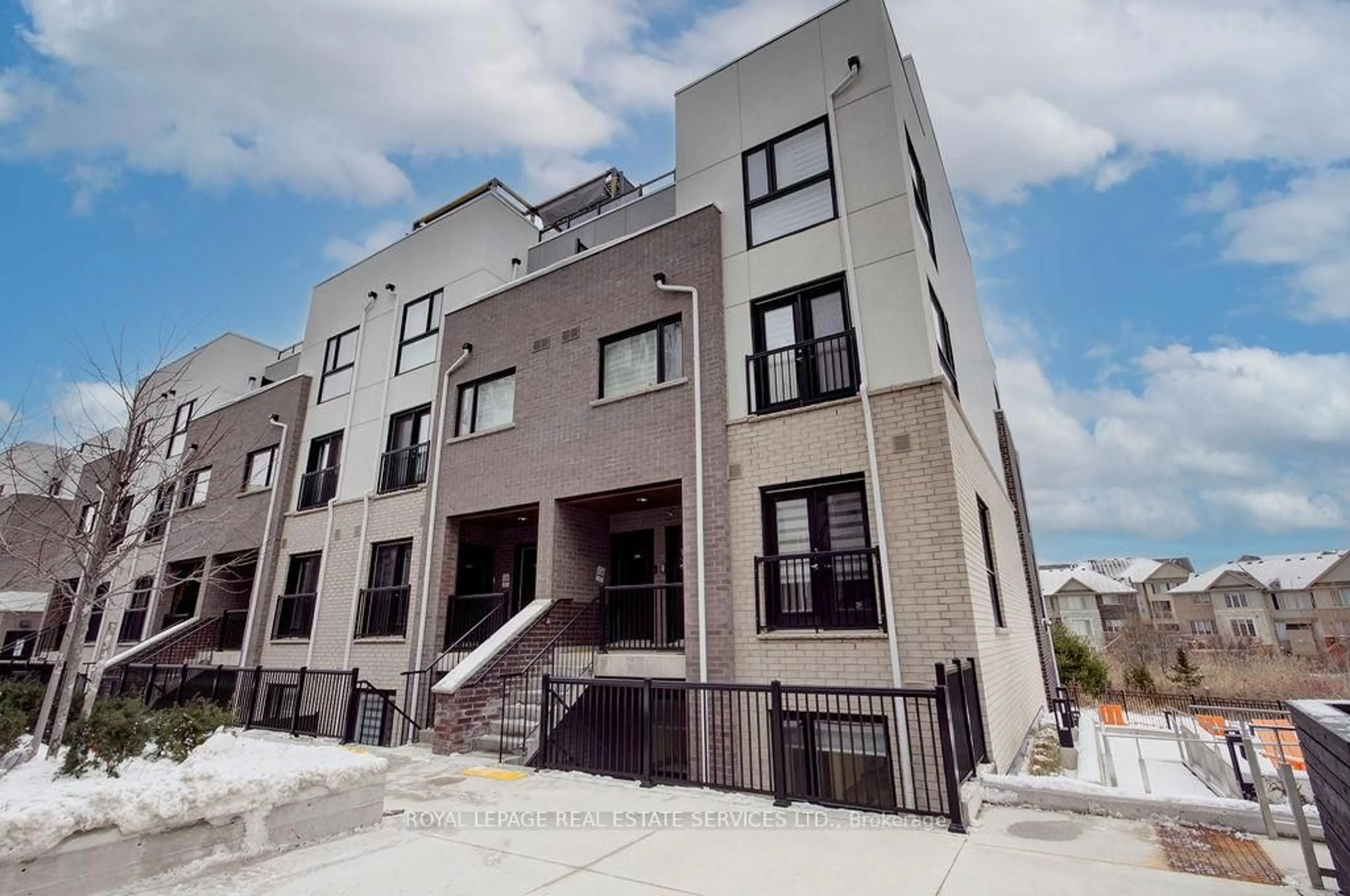 Unknown for 349 Wheat Boom Dr #123, Oakville Ontario L6H 7X5