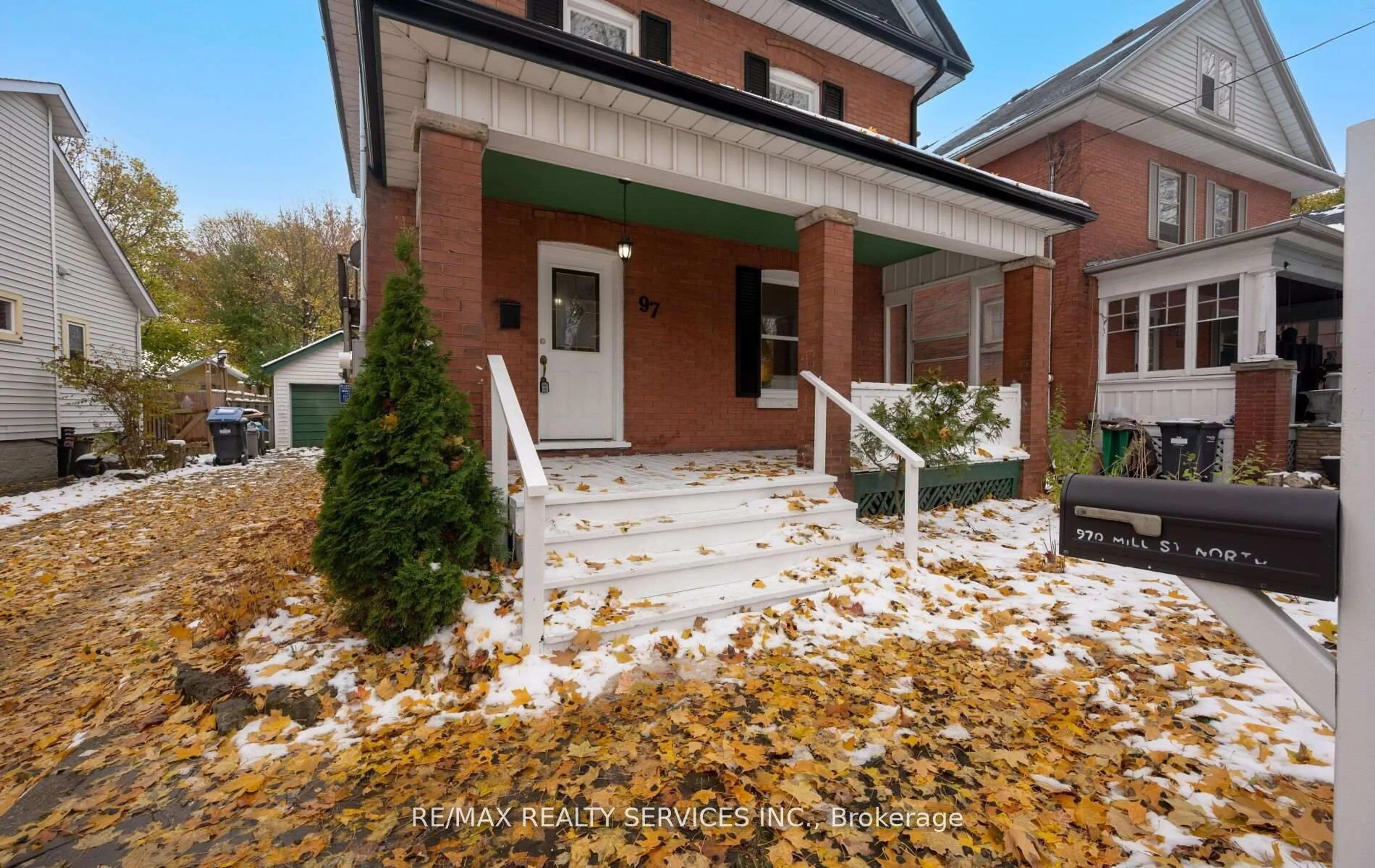 Home with brick exterior material, street for 97 Mill St, Brampton Ontario L6X 1T7
