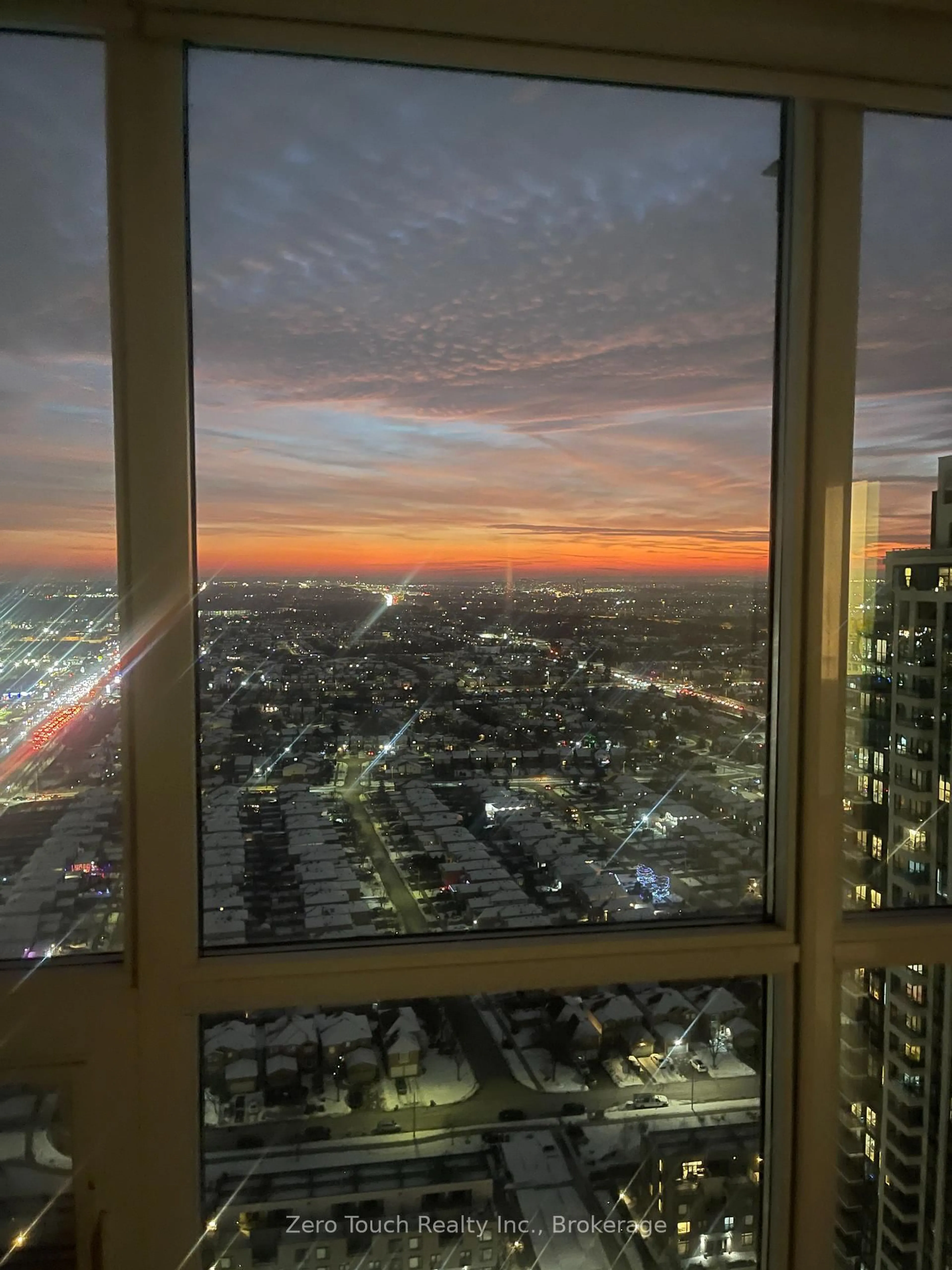 A pic of a room for 510 Curran Pl #3304, Mississauga Ontario L5B 0J8