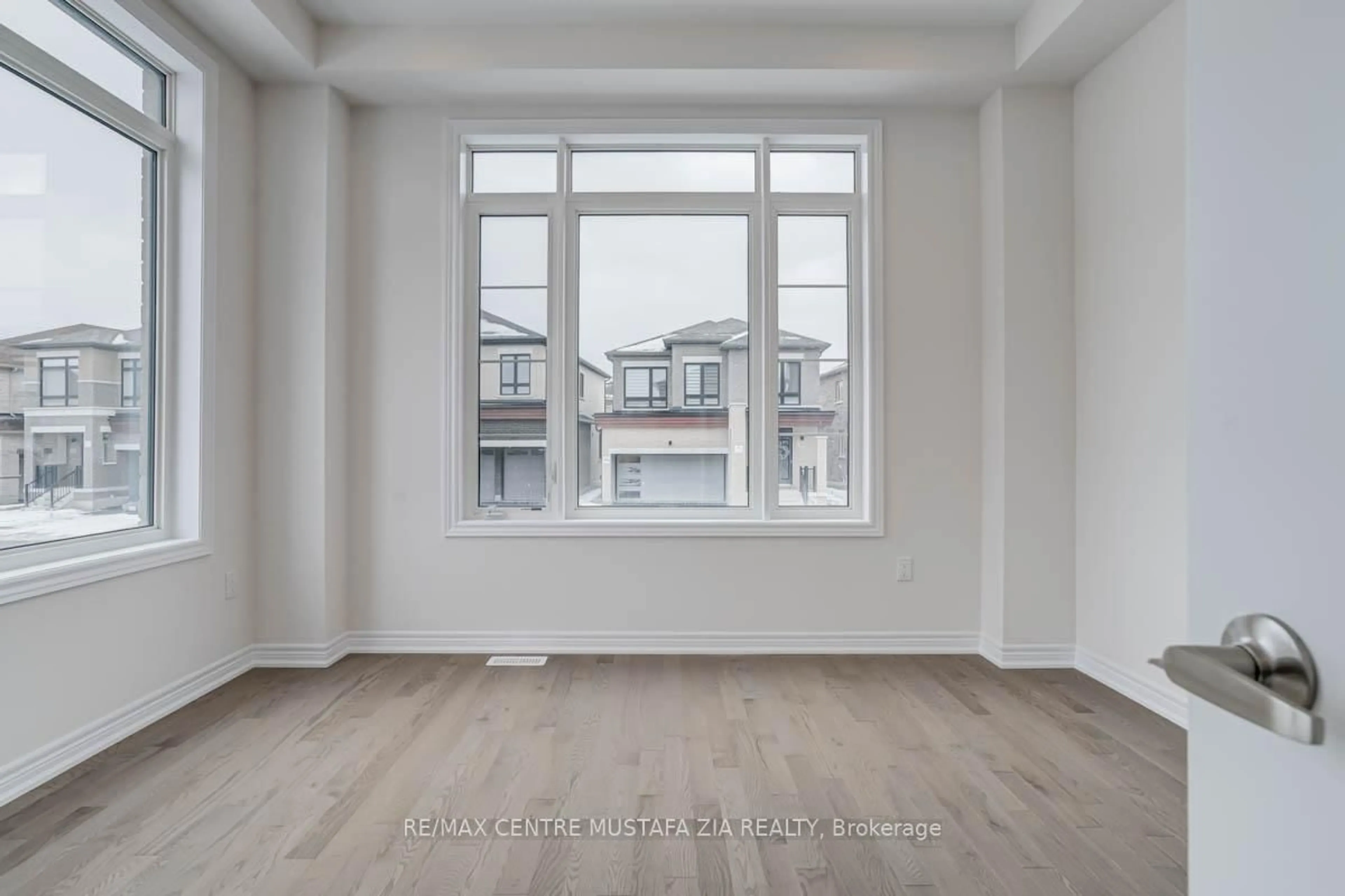 A pic of a room for 883 Plum Pl, Milton Ontario L9T 7E7