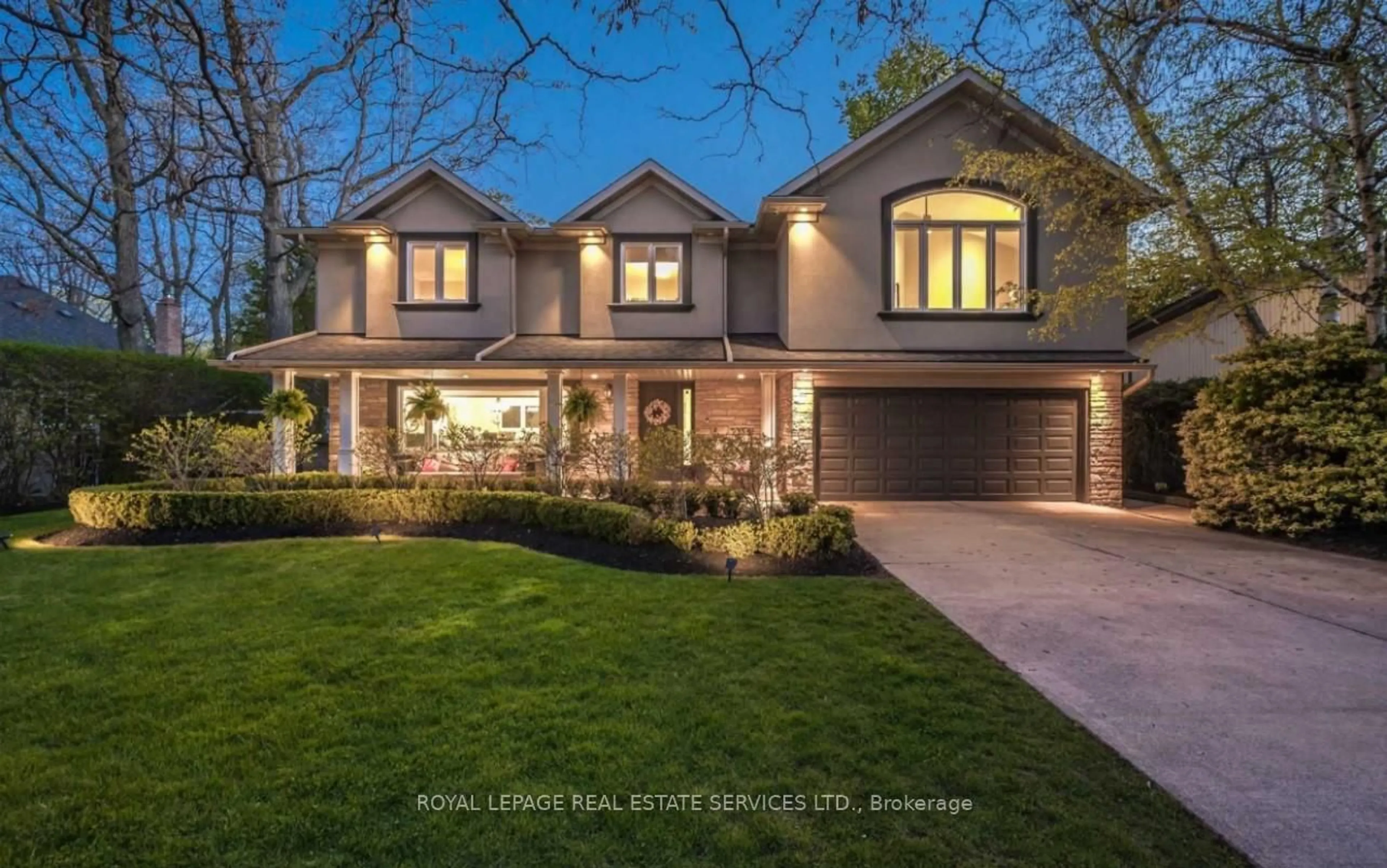 Home with brick exterior material, street for 1302 Hillview Cres, Oakville Ontario L6H 2C7