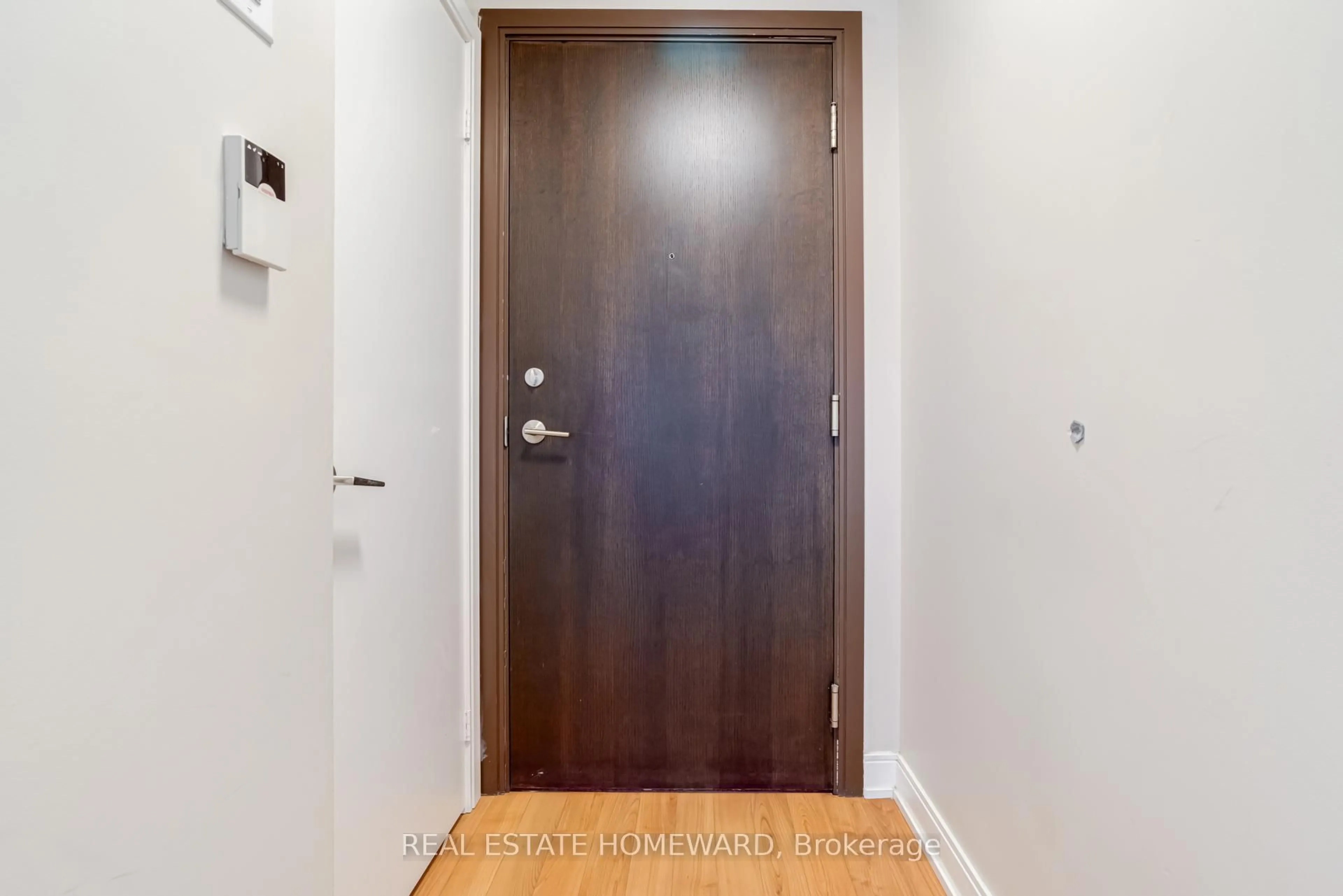 Indoor entryway for 25 Viking Lane #1855, Toronto Ontario M9B 0A1