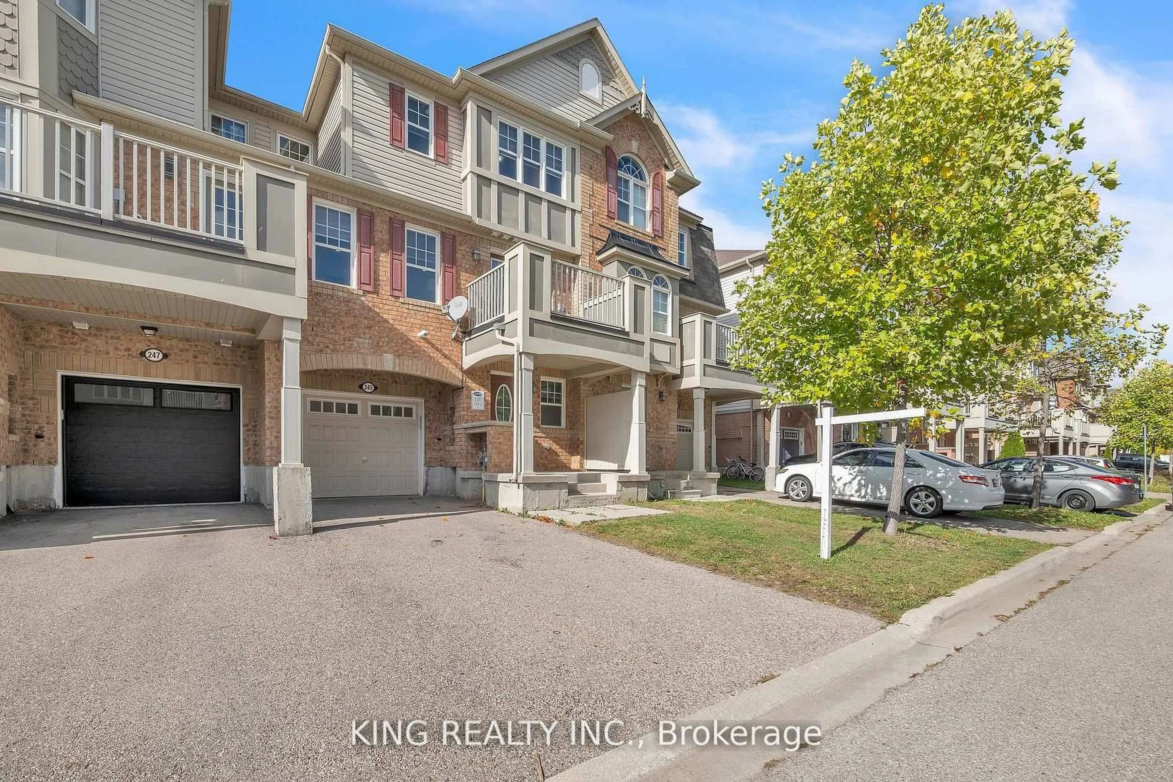 A pic from outside/outdoor area/front of a property/back of a property/a pic from drone, street for 245 Septimus Hts, Milton Ontario L9T 8N7