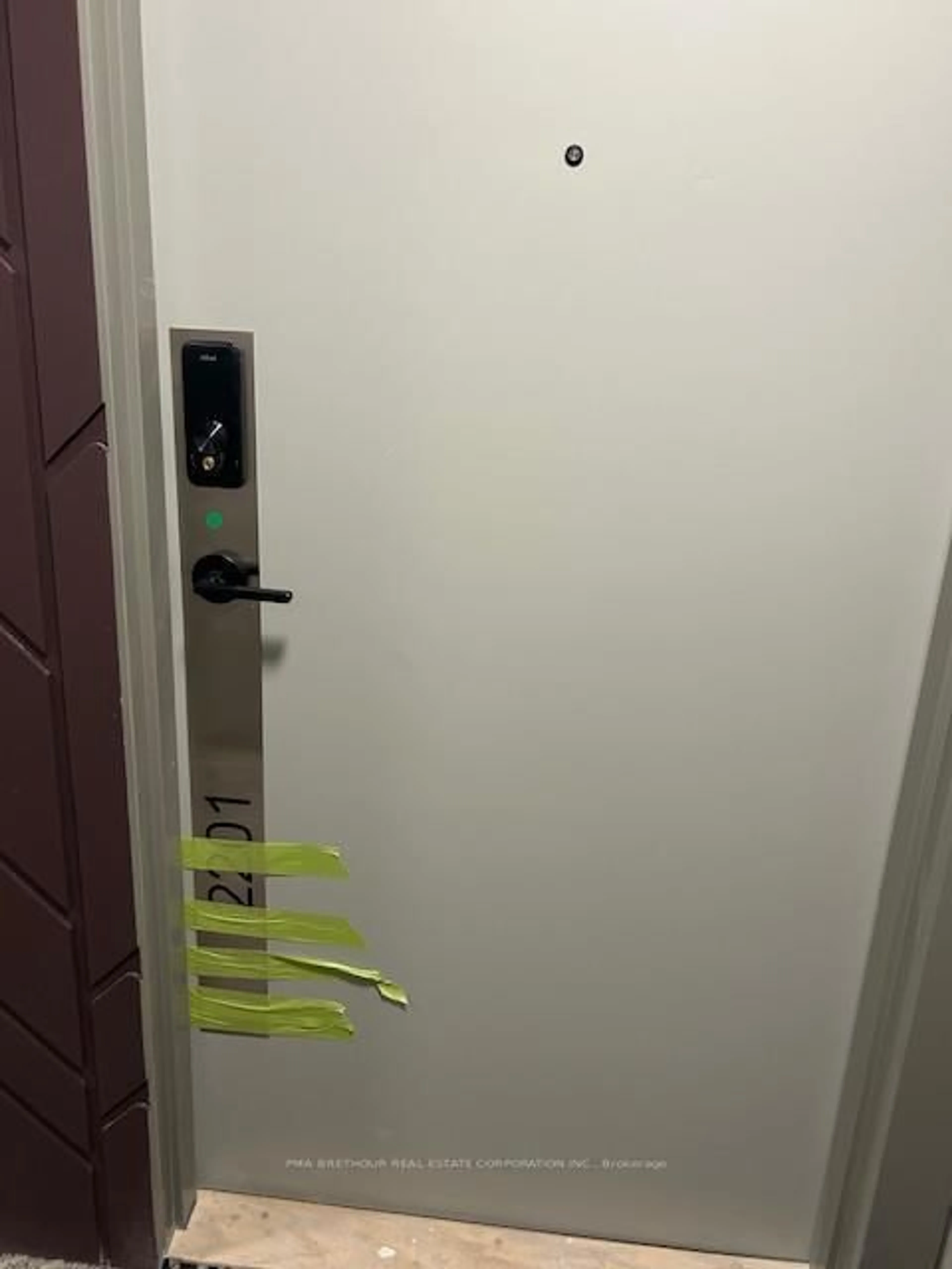 A pic of a room for 5105 Hurontario St #2201, Mississauga Ontario L4Z 0C9