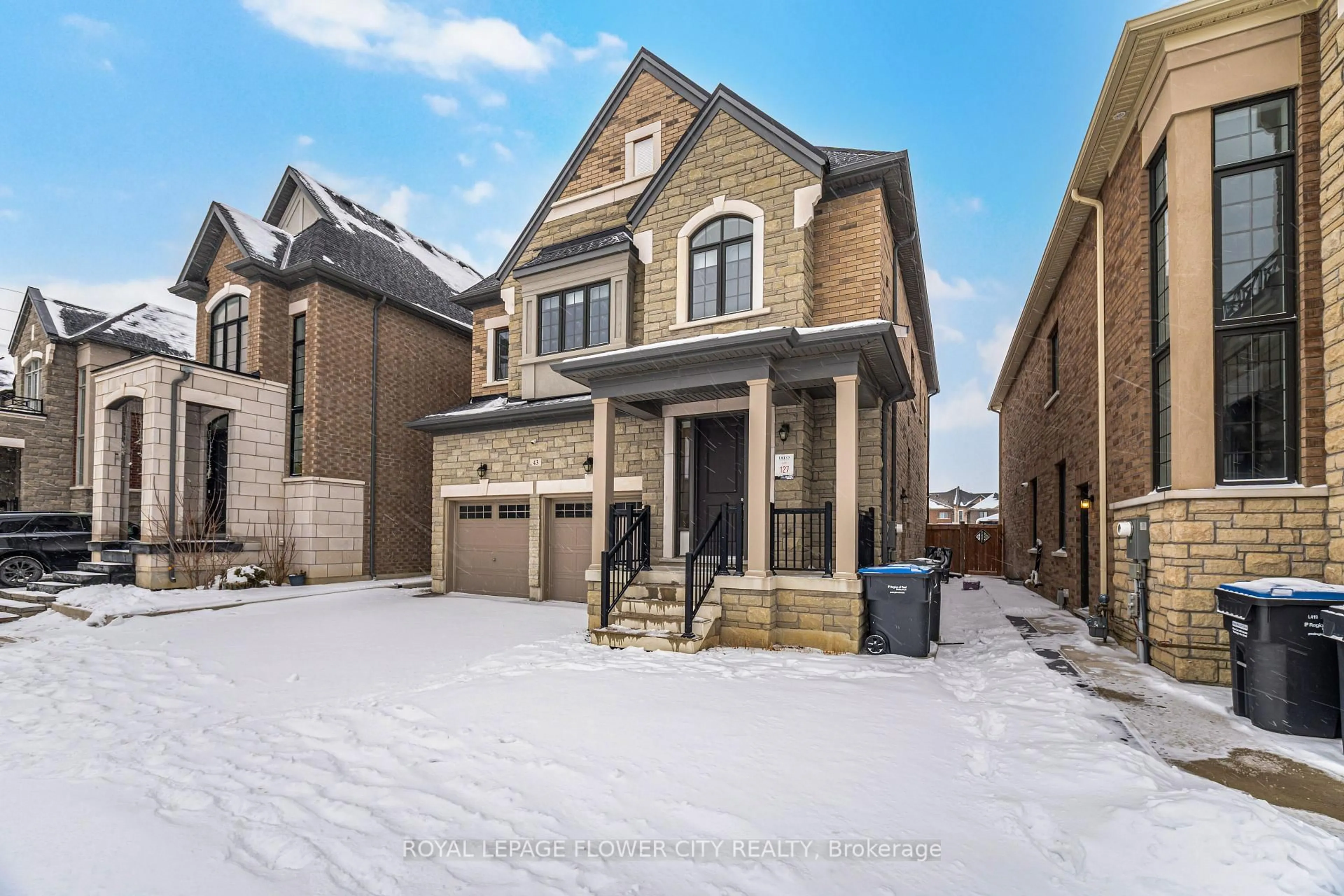 Home with brick exterior material, street for 43 Boathouse Rd, Brampton Ontario L7A 5B5