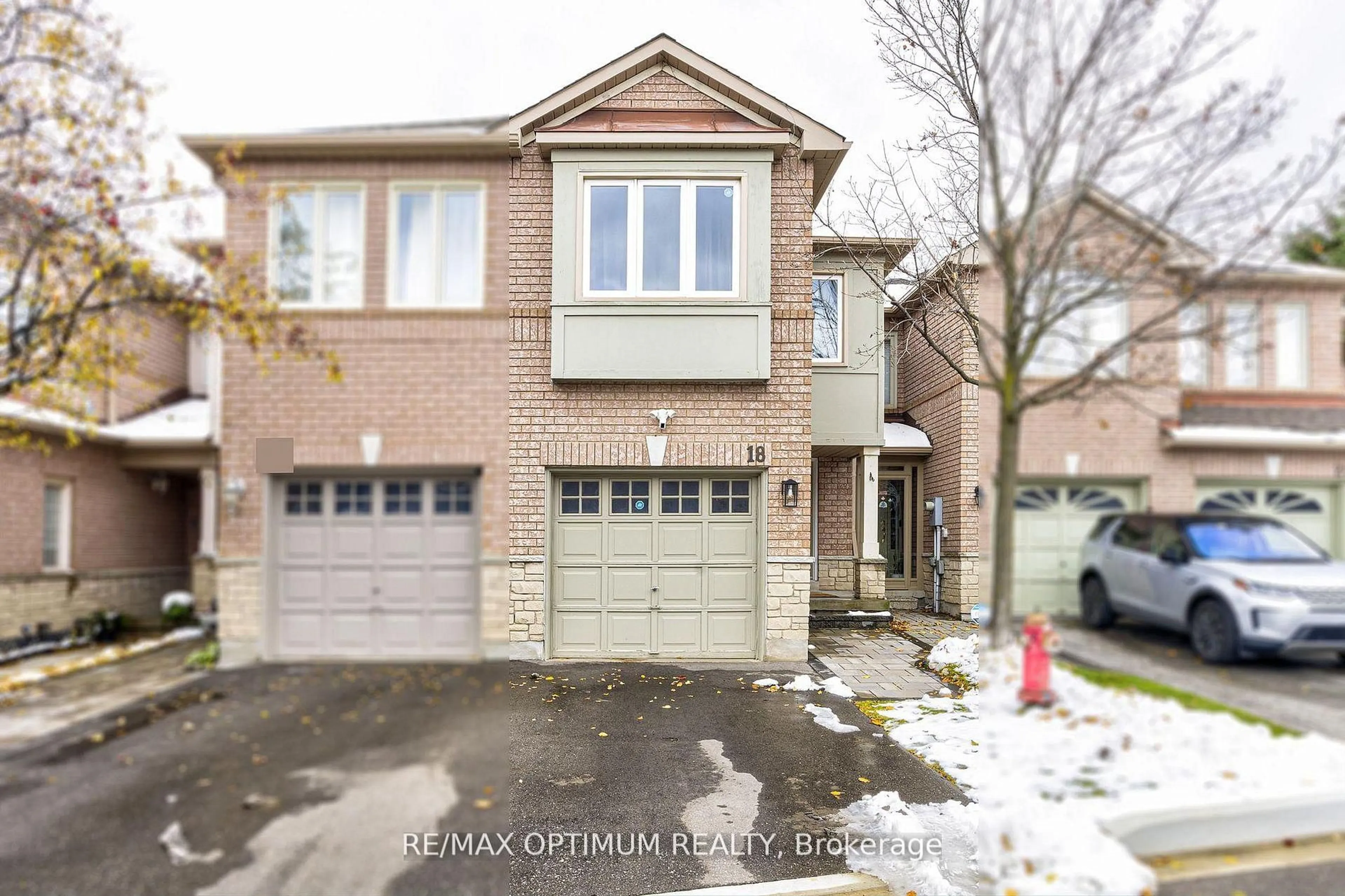 Home with brick exterior material, street for 1285 Bristol Rd #18, Mississauga Ontario L5V 2H5