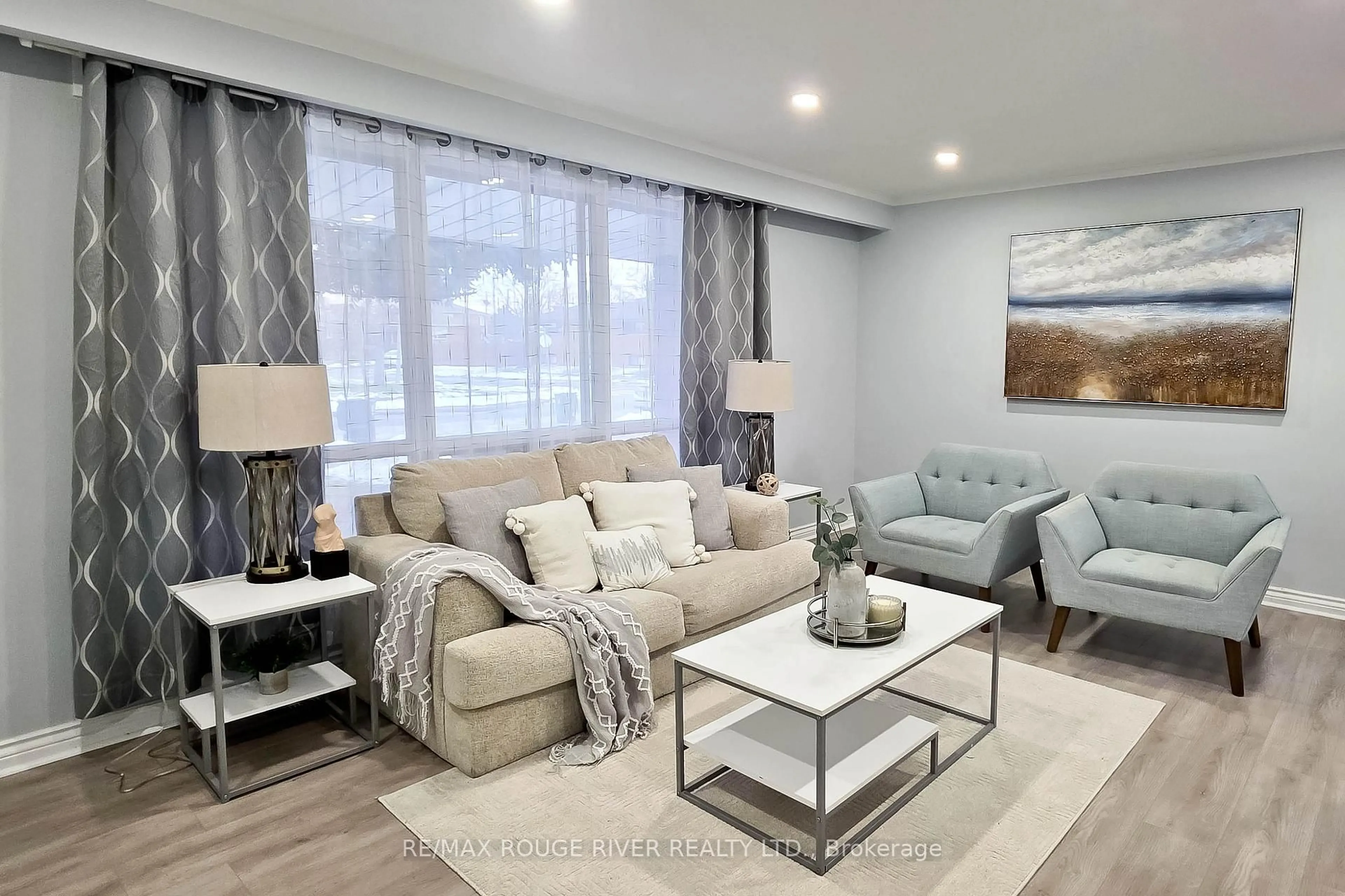 Living room with furniture, unknown for 22 Annabelle Dr, Toronto Ontario M9V 3B6