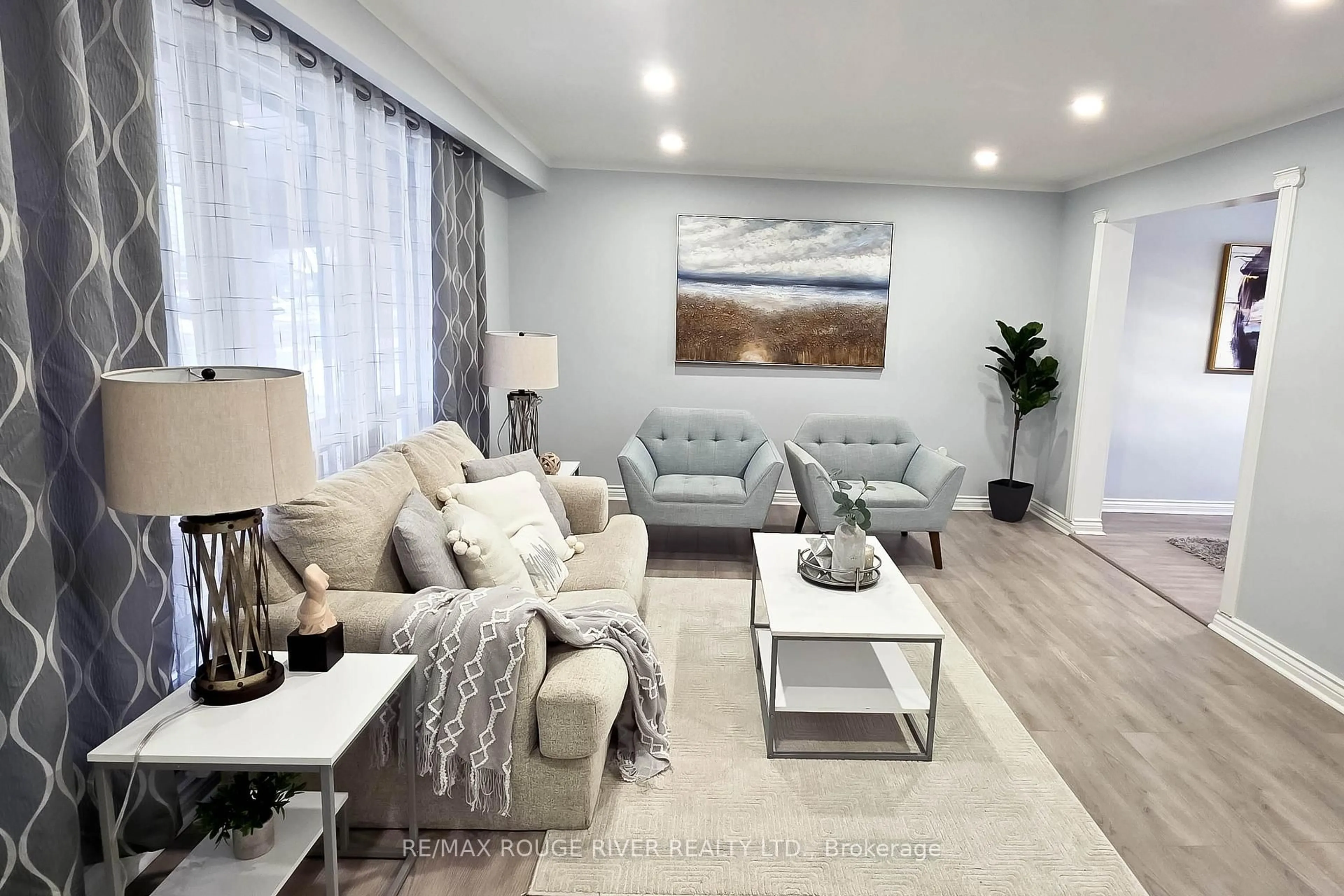 Living room with furniture, unknown for 22 Annabelle Dr, Toronto Ontario M9V 3B6