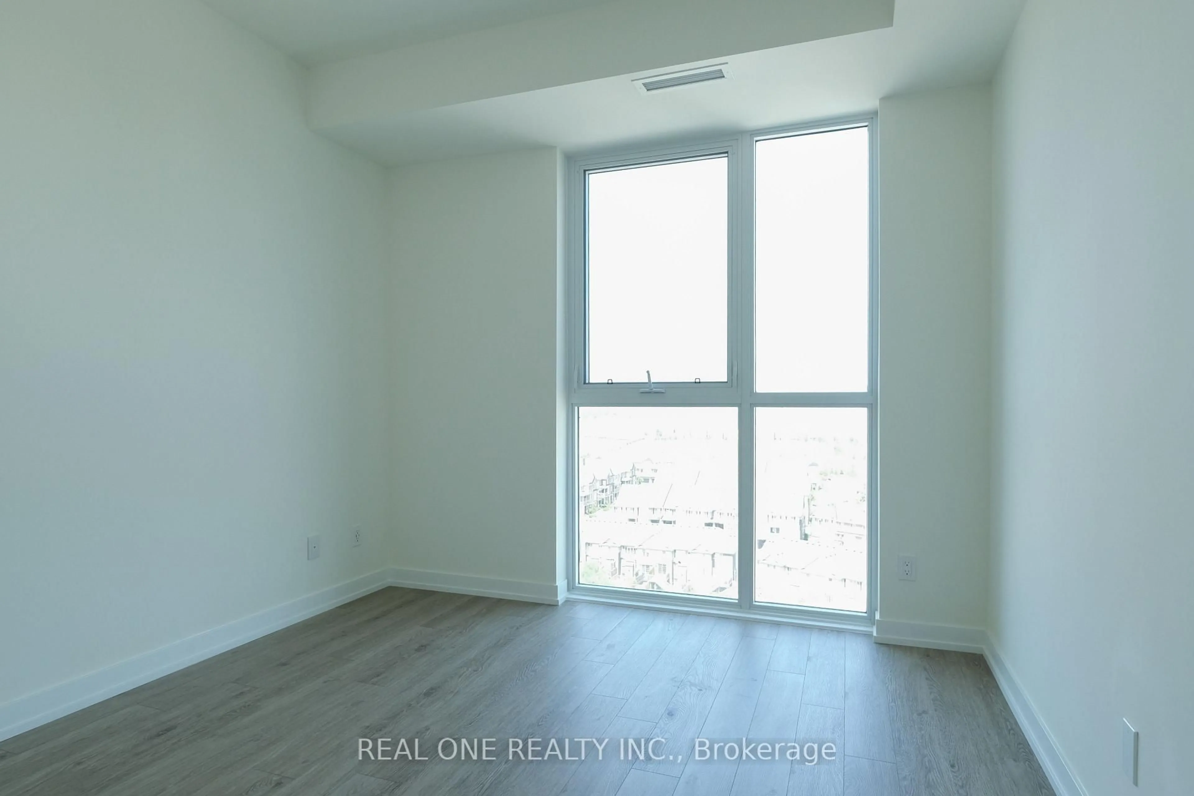A pic of a room for 335 Wheat Boom Dr #1302, Oakville Ontario L6H 7Y1