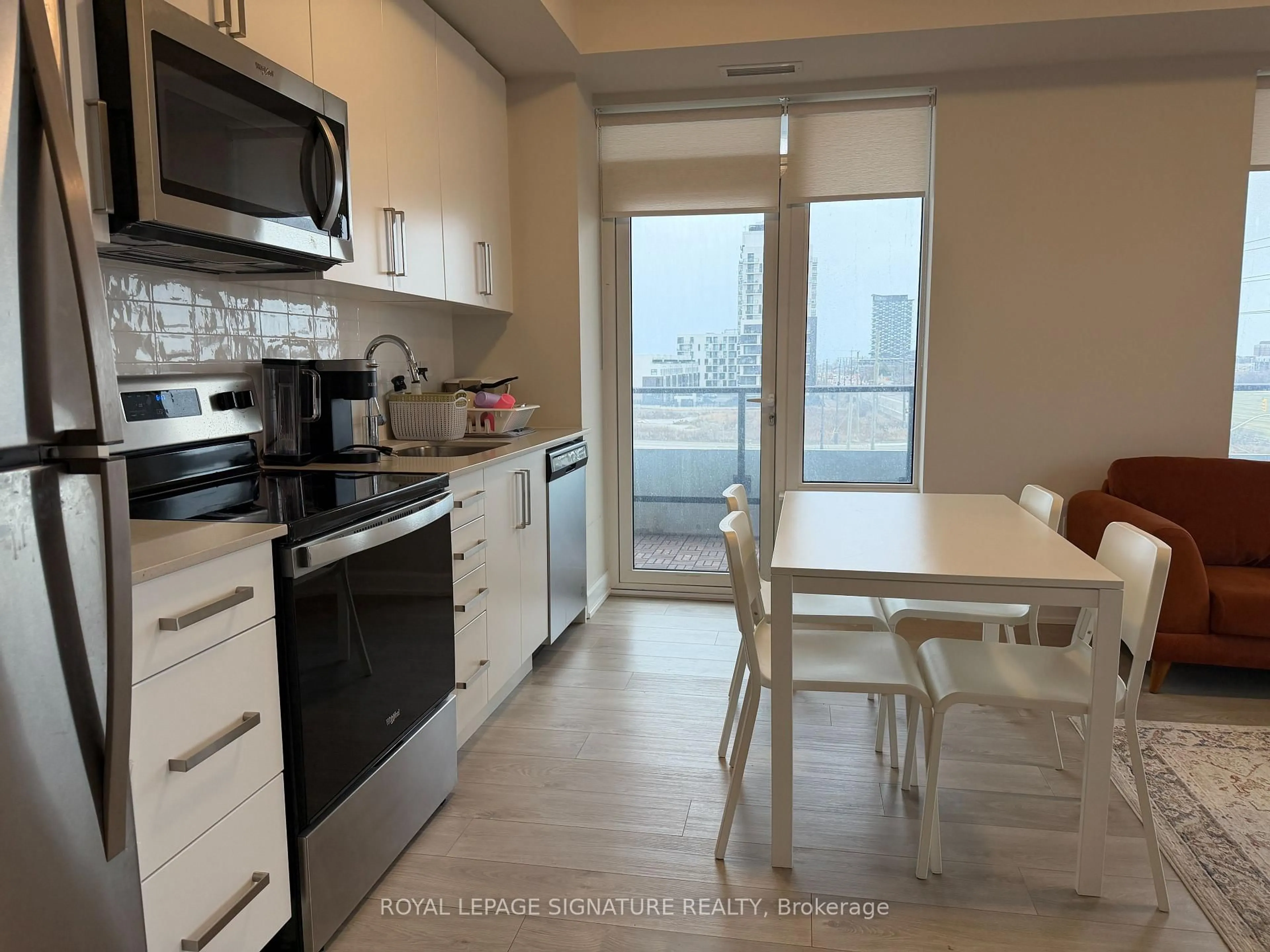 Standard kitchen, wood/laminate floor for 3200 William Coltson Ave #316, Oakville Ontario L6H 7W6