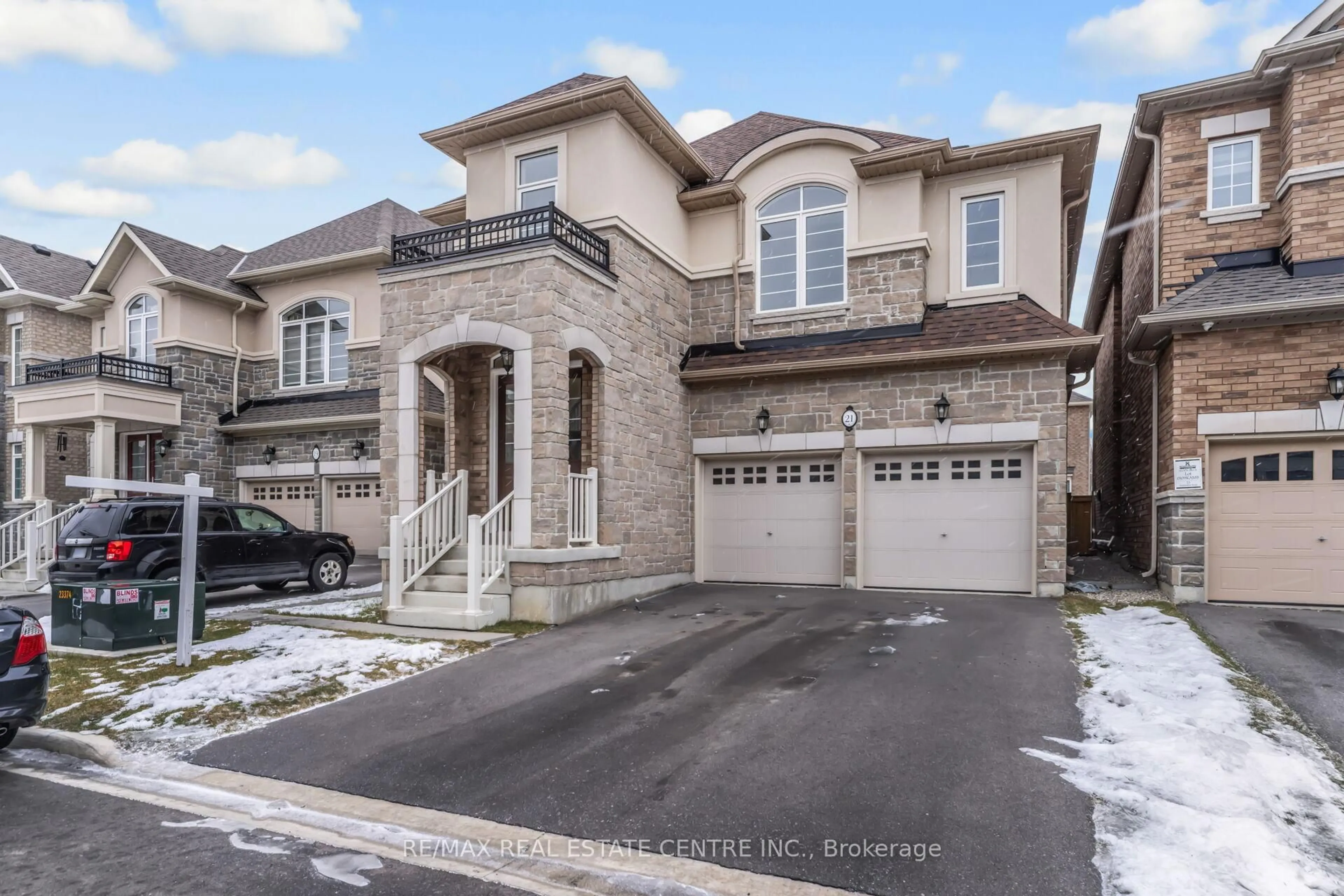 Home with brick exterior material, street for 21 Kambalda Rd, Brampton Ontario L7A 5J3