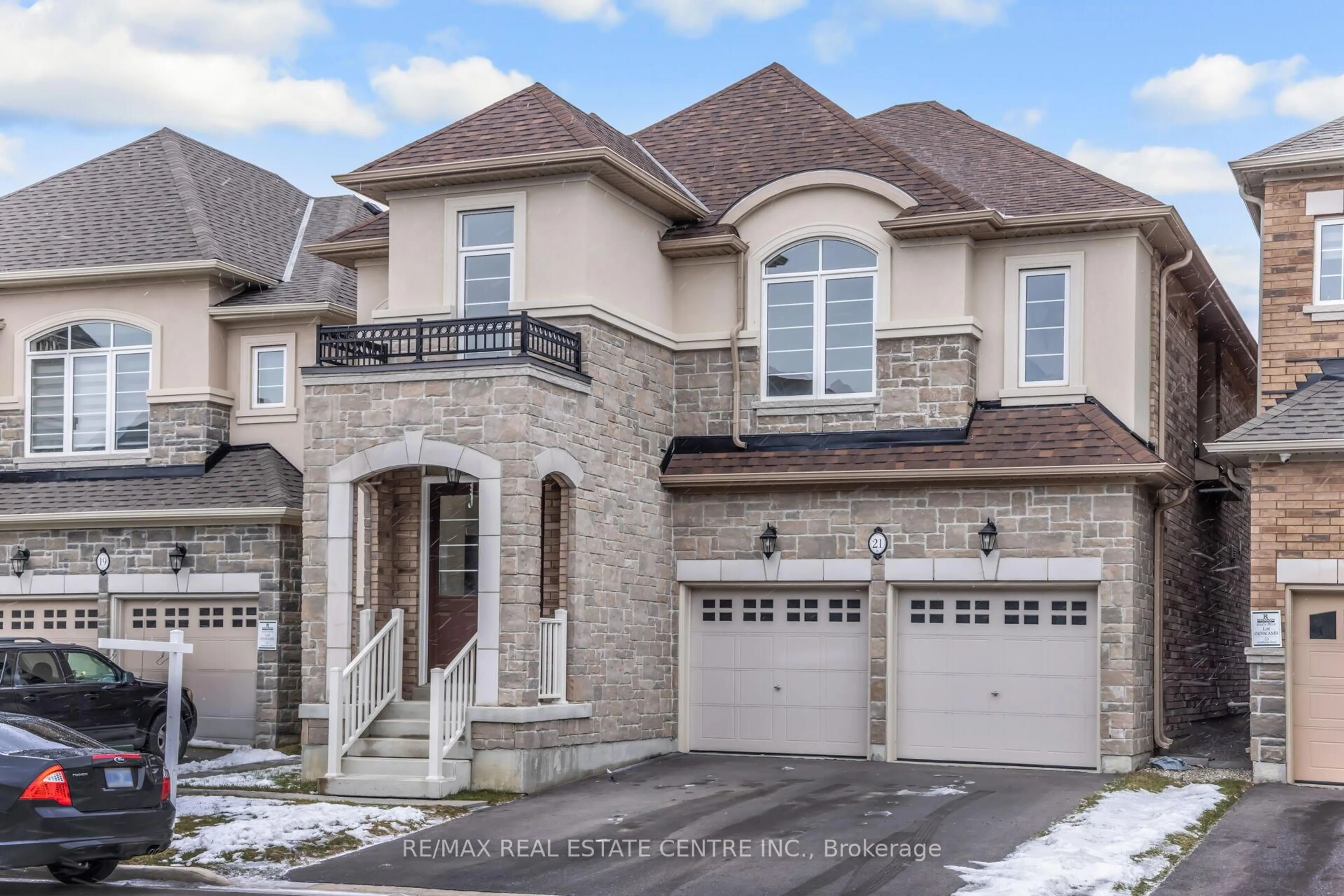 Home with brick exterior material, street for 21 Kambalda Rd, Brampton Ontario L7A 5J3