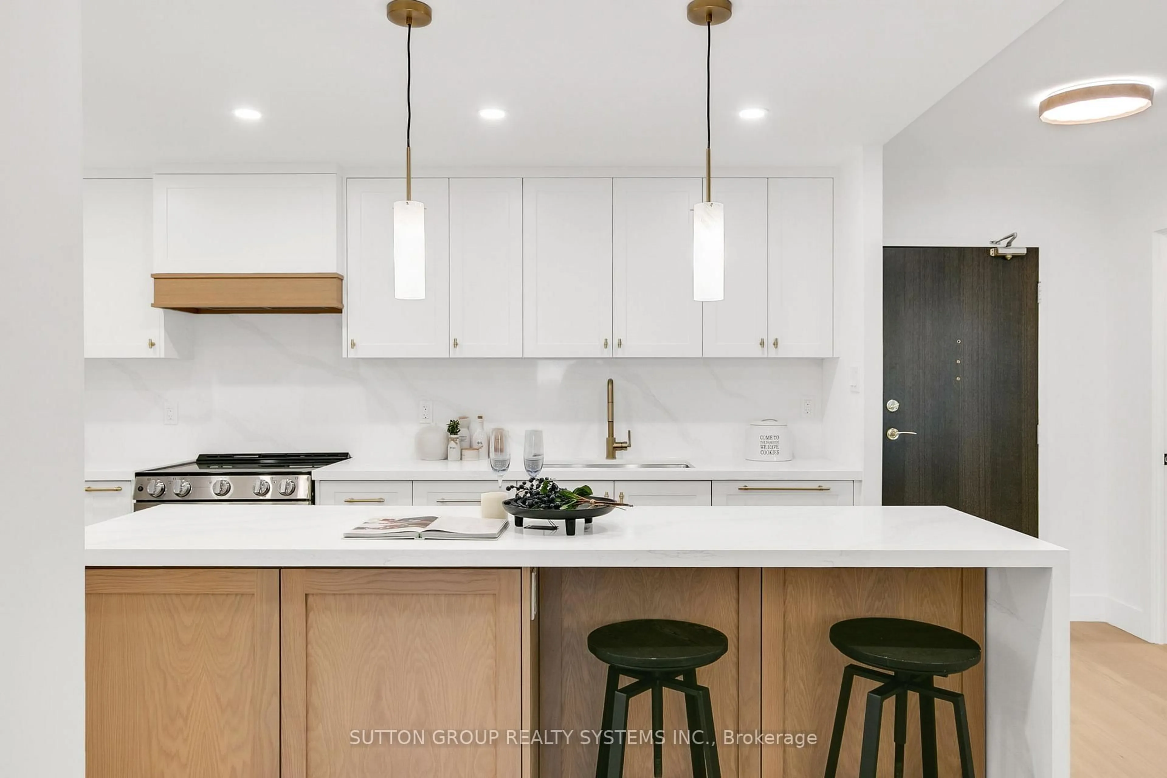 Contemporary kitchen, unknown for 820 Burnhamthorpe Rd #2107, Toronto Ontario M9C 4W2